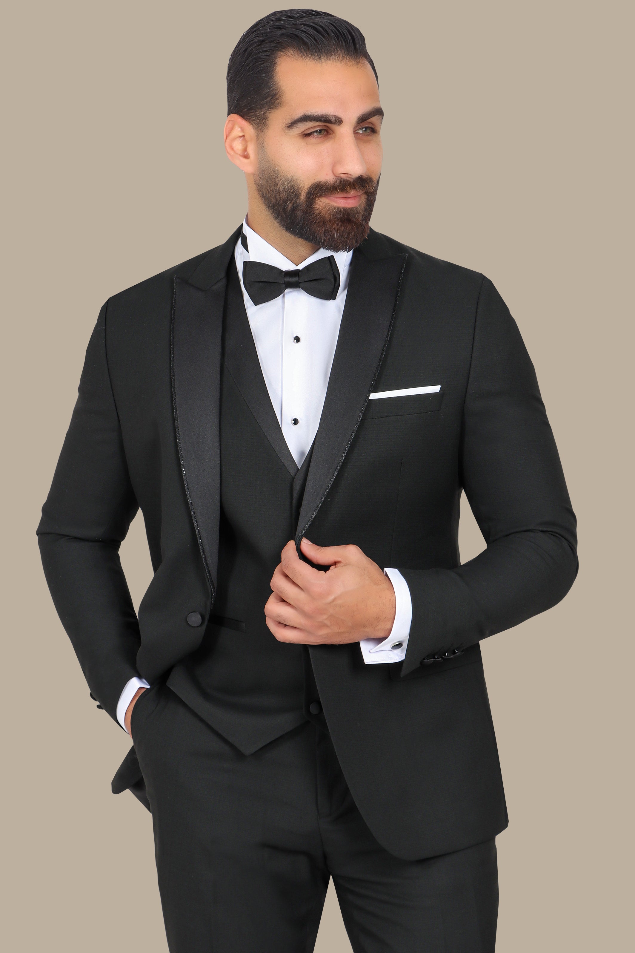 Black Double-Layer Structured Tuxedo with Peak Lapel – 3-Piece Set