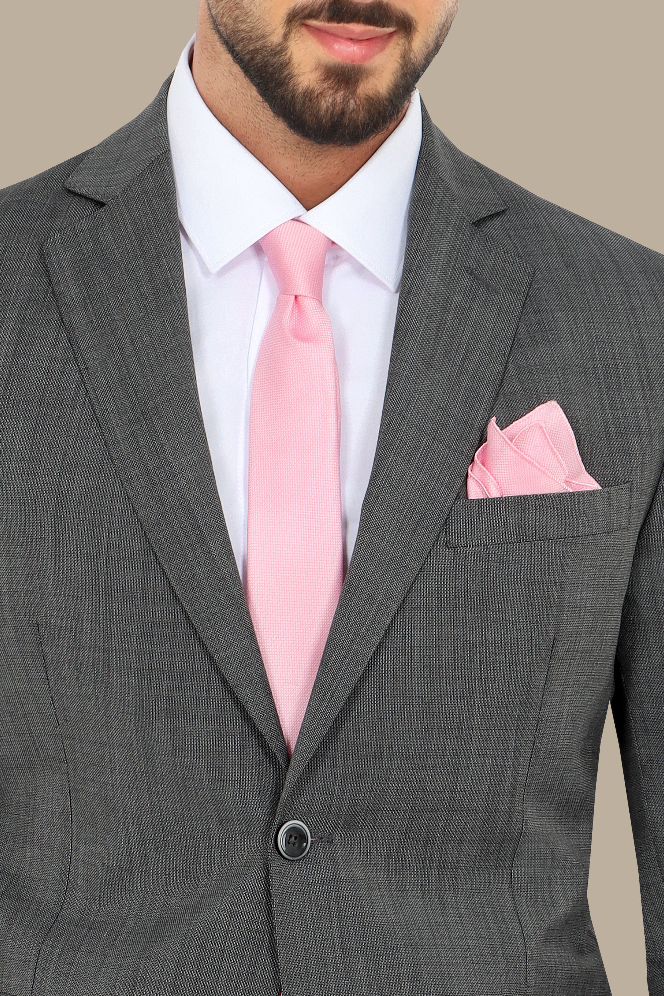 Dark Gray Wool Suit: Timeless Style