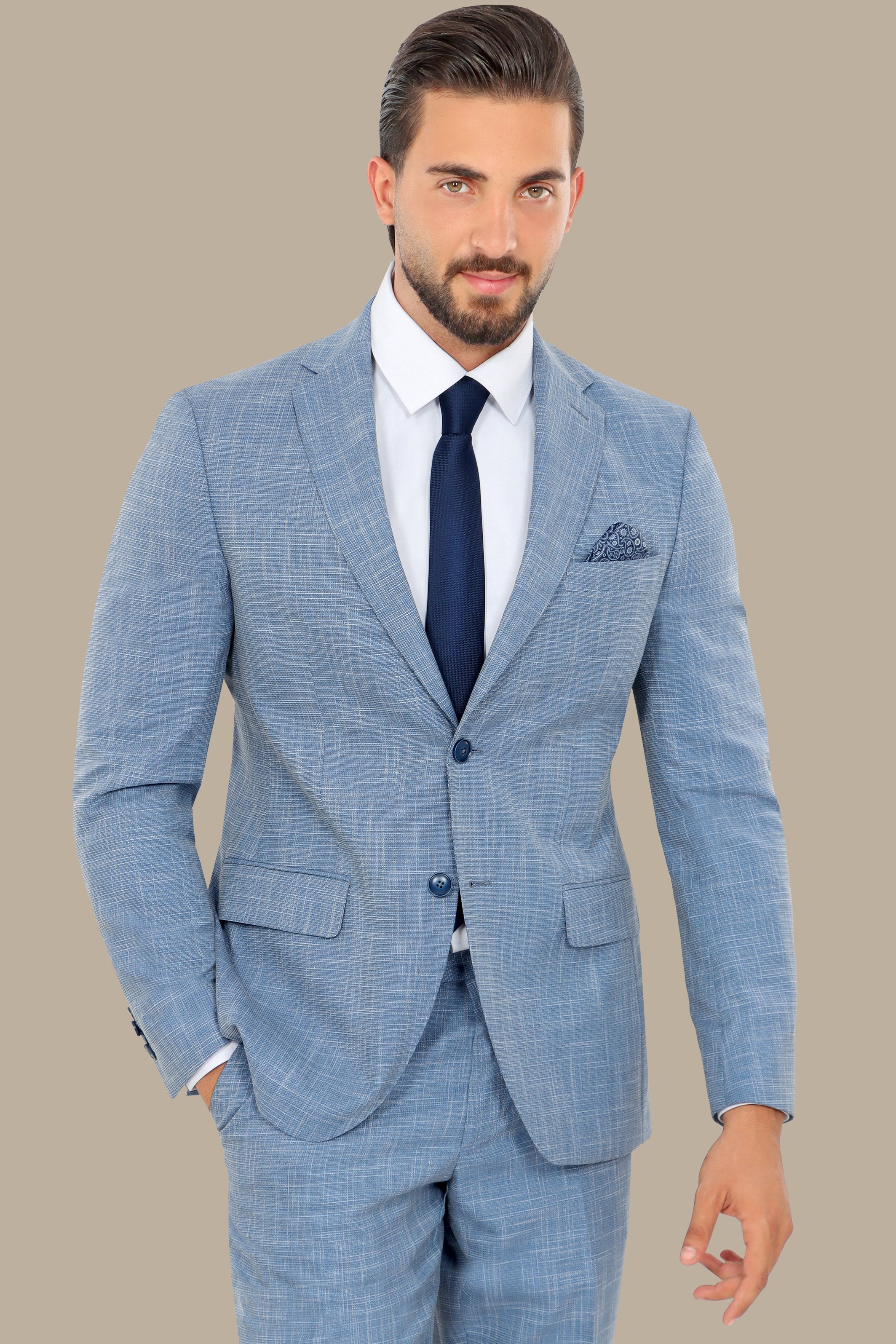 Light Blue 3-Piece Suit with Fila Fil Peak Lapel