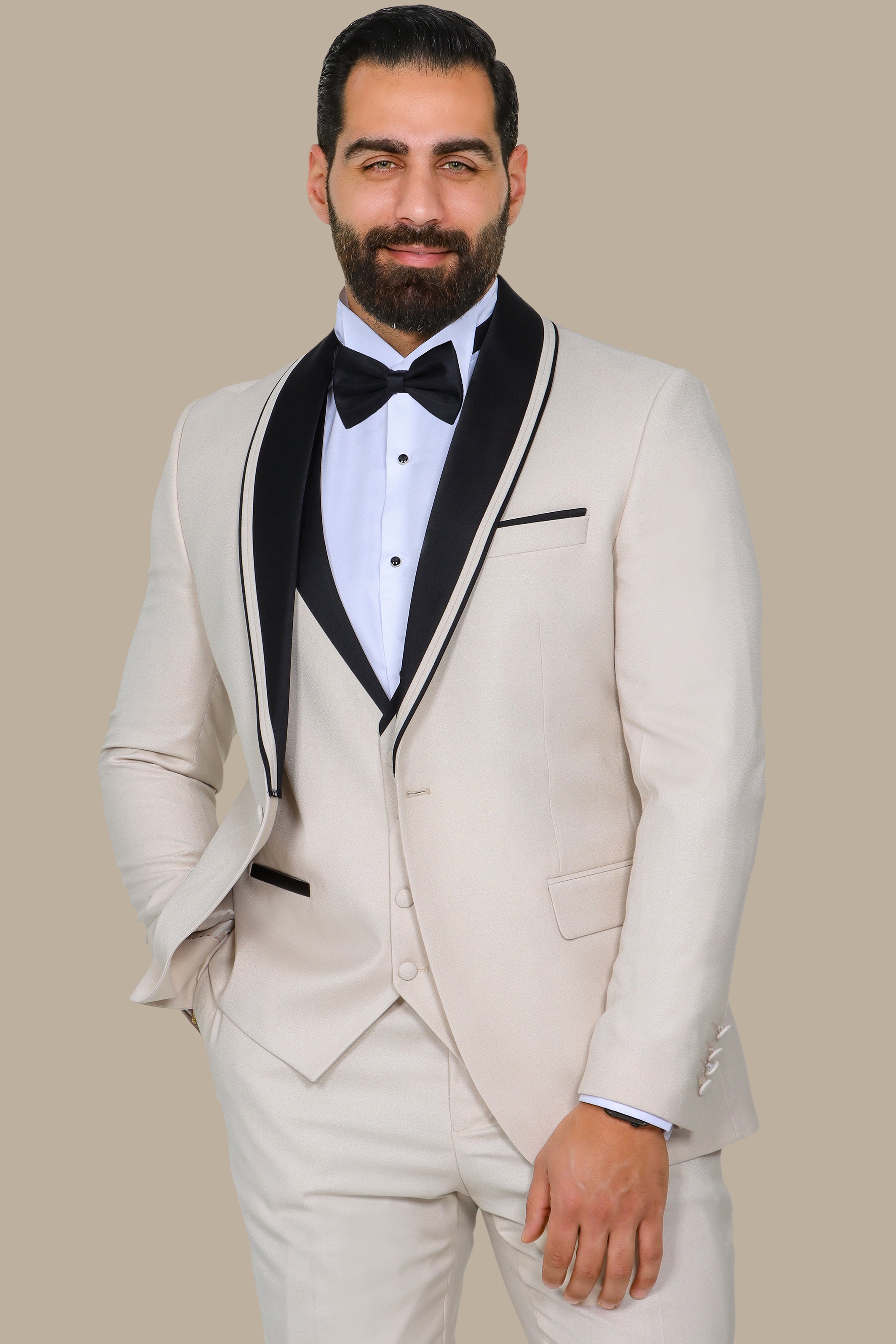 Beige 4-Piece Tuxedo with Shawl Collar and Three-Side Collar Line