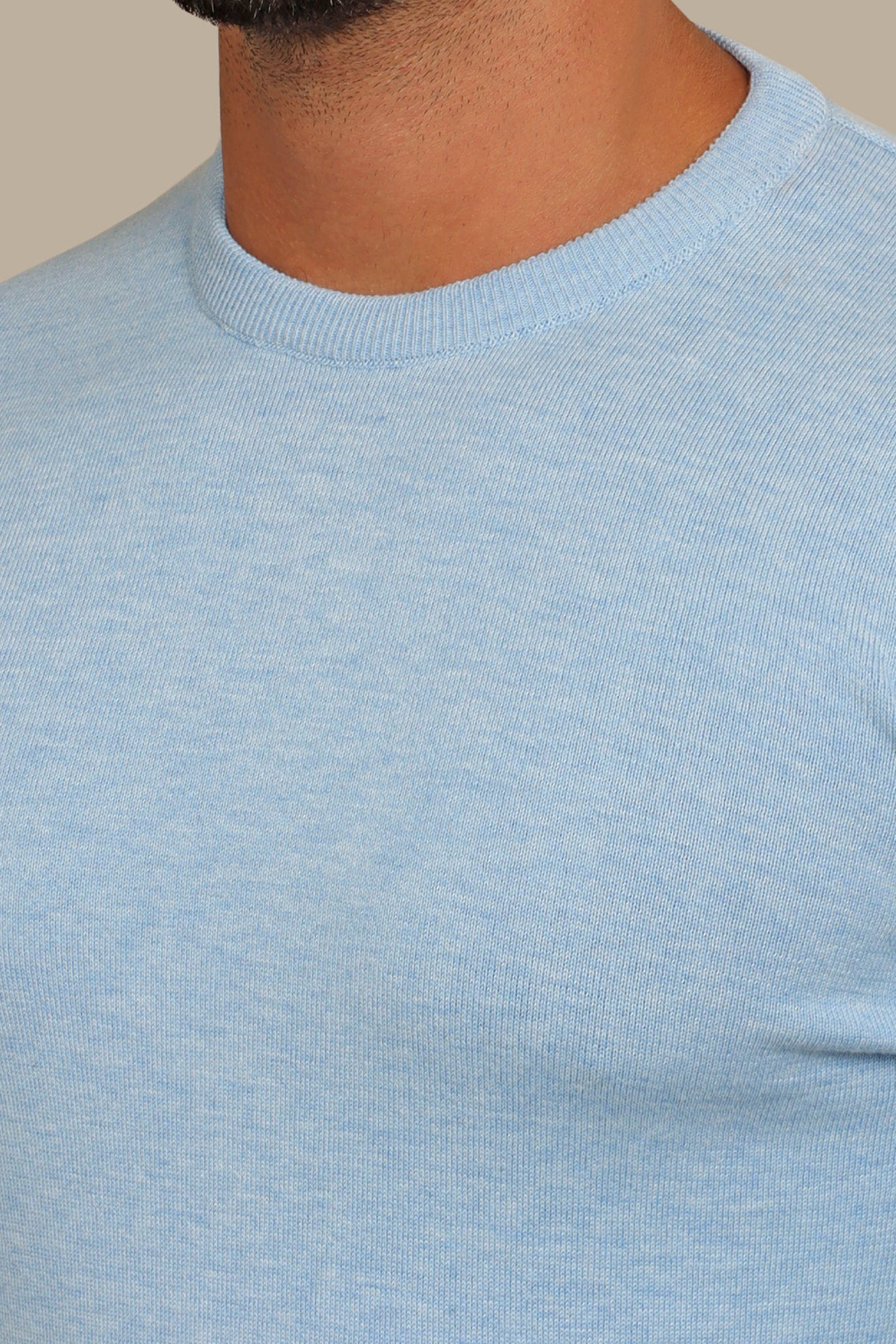 Light Blue Basic R-Neck Sweater