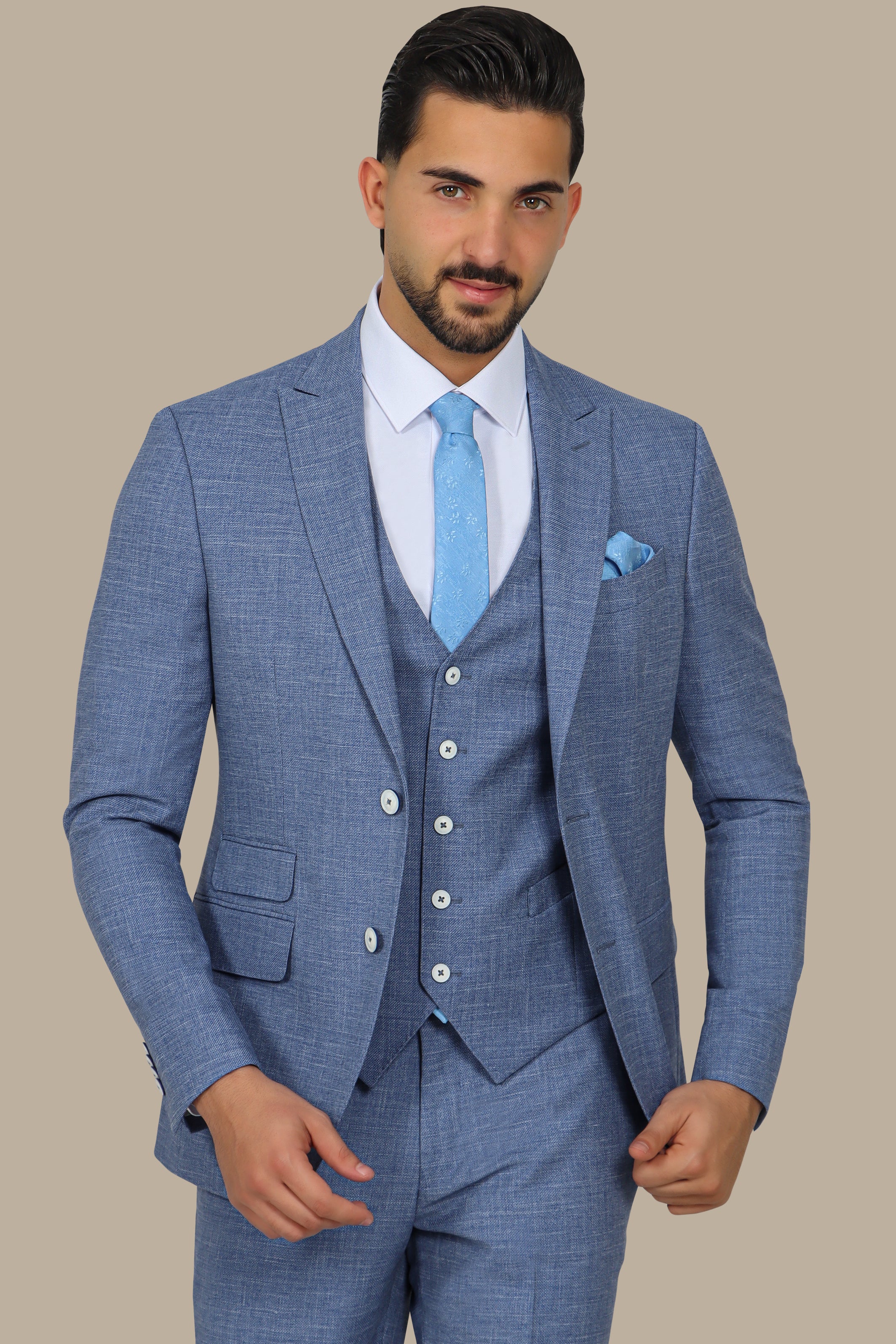 Blue 3-Piece Suit with Fila Fil Peak Lapel