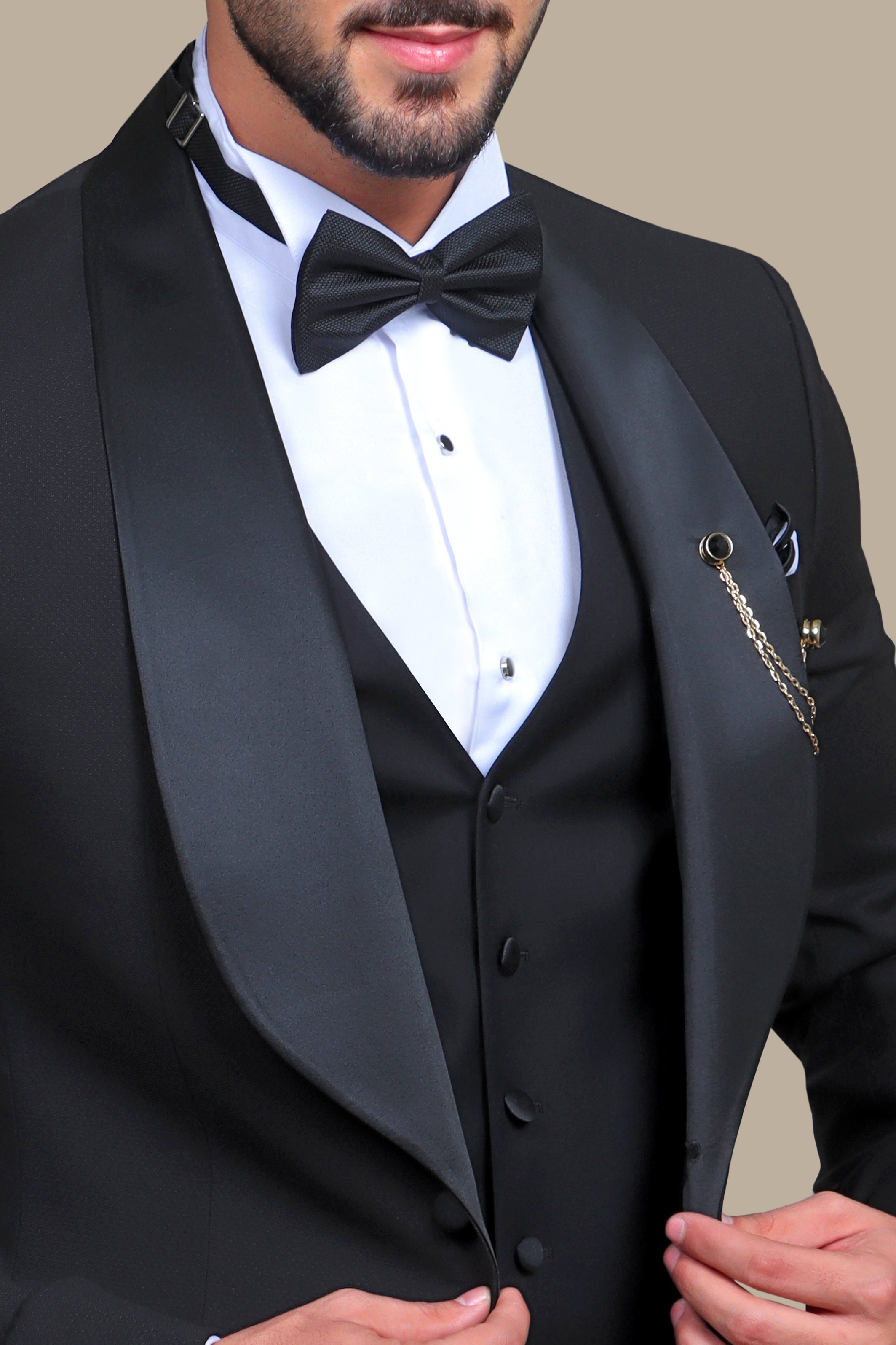 Sophisticated Elegance: Black Wide Shawl Collar Tuxedo for Timeless Style