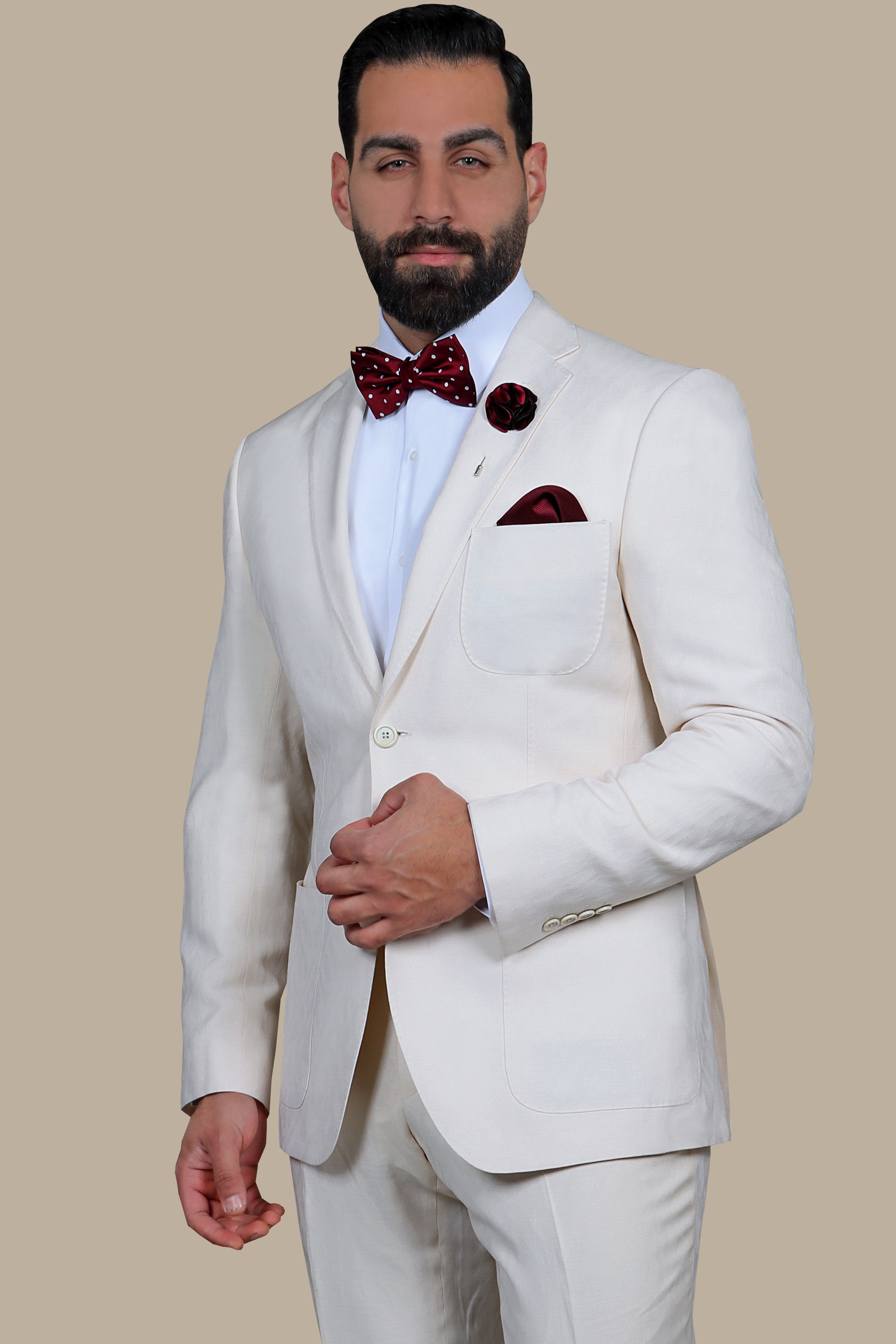 Refined Elegance: The FV Special Collection Off-White Suit with Structured Striped Vest