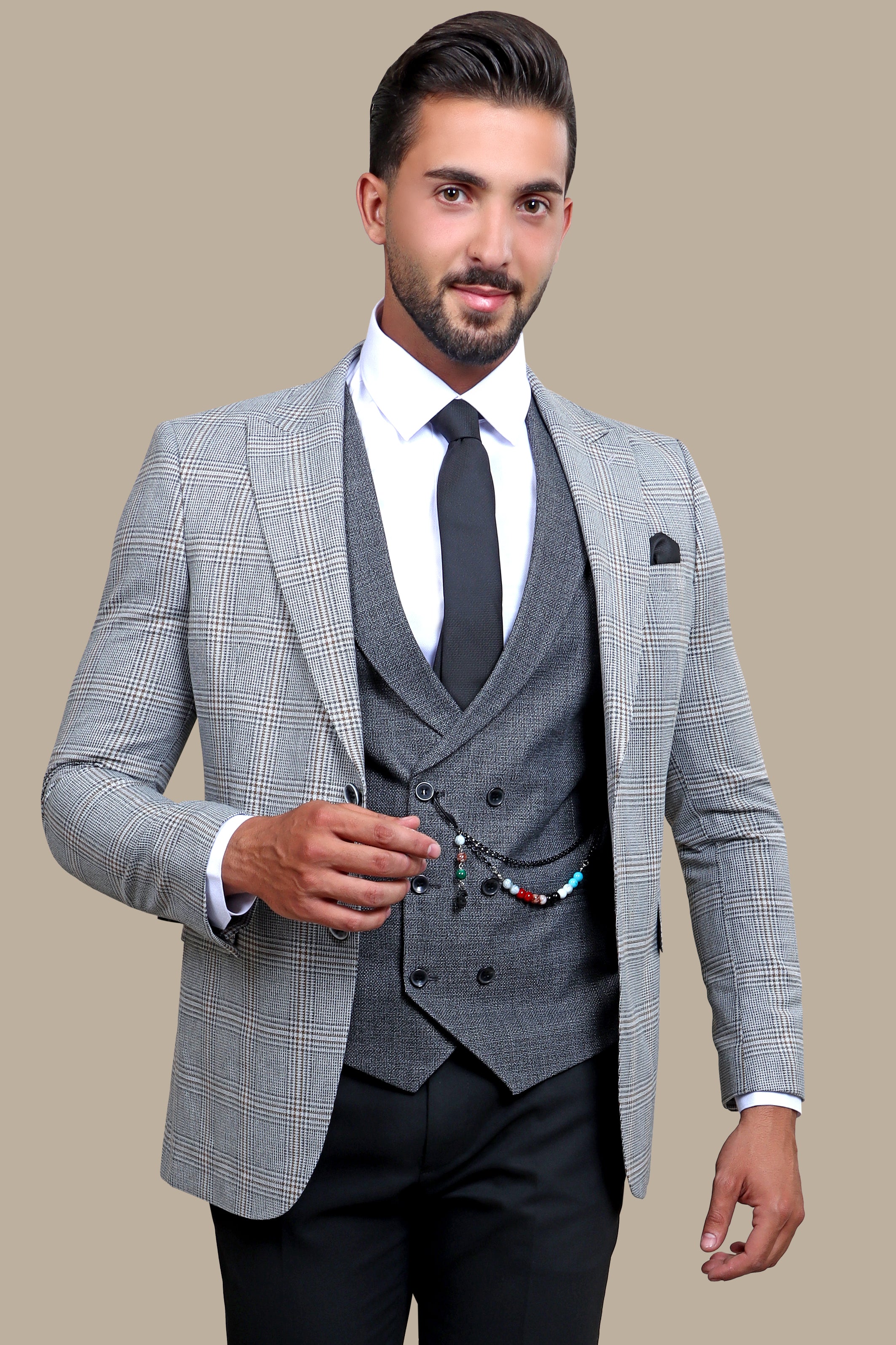 Gray Power: Mix and Match 3-Piece Suit for Endless Style Possibilities