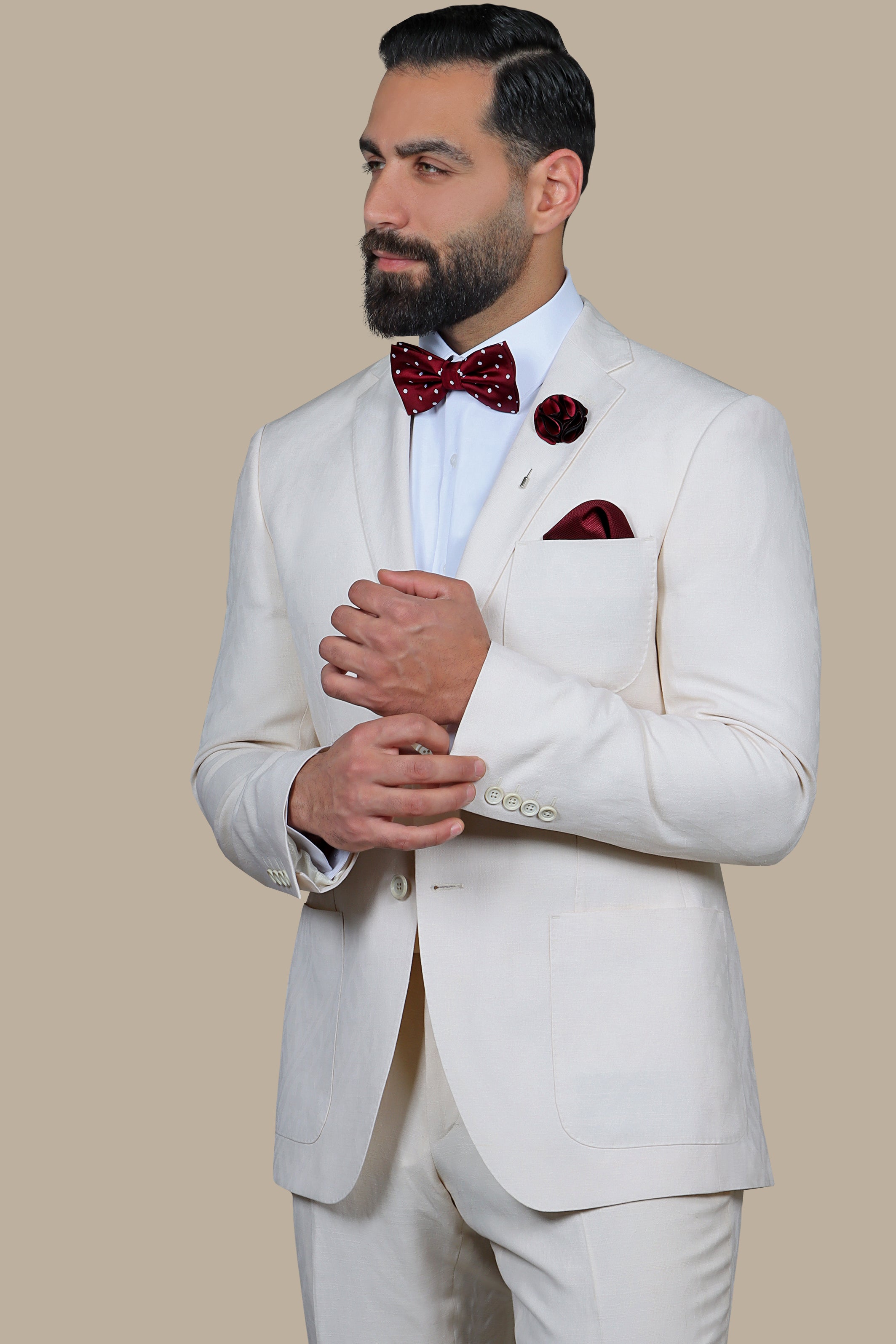 Refined Elegance: The FV Special Collection Off-White Suit with Structured Striped Vest