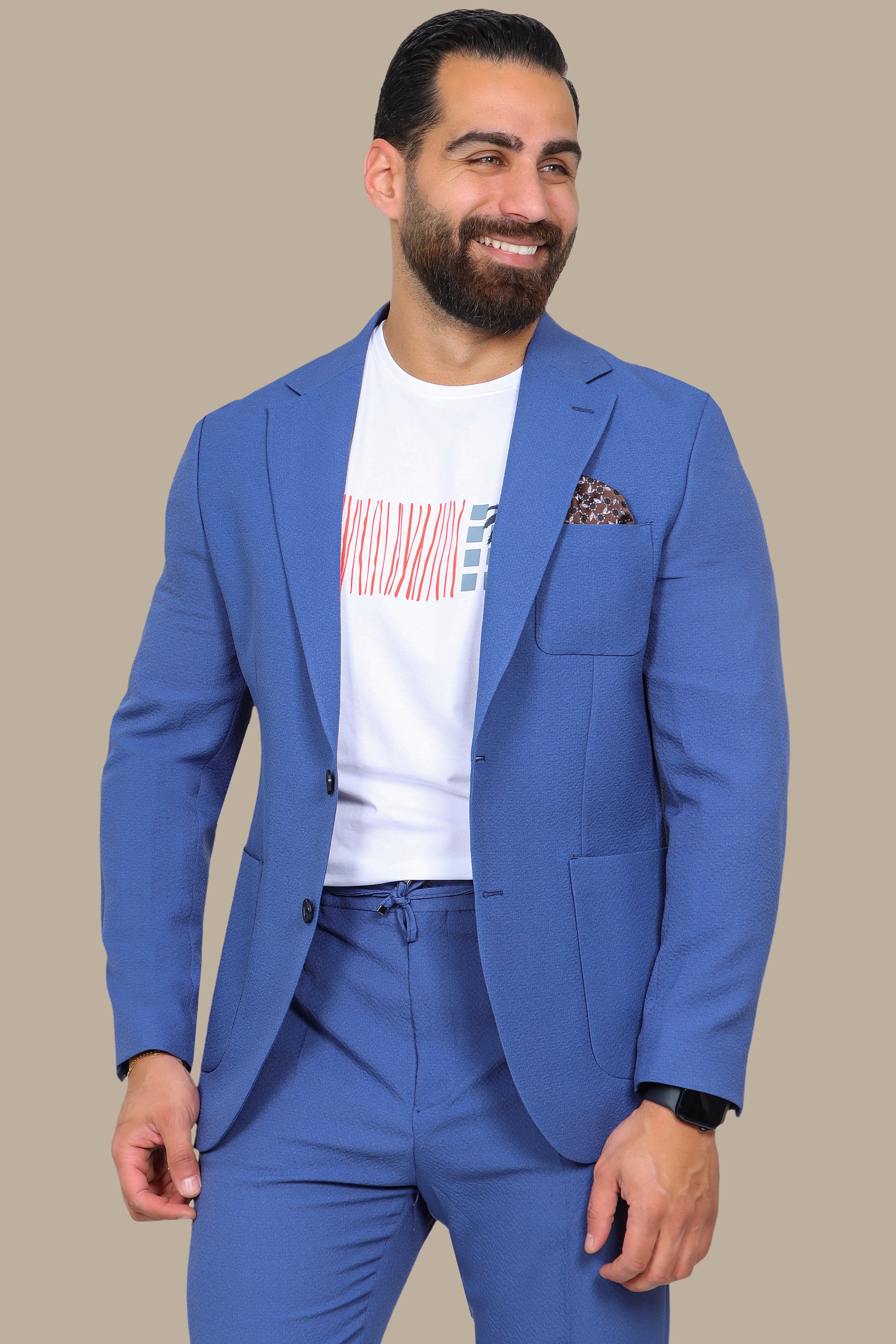 Blue Travel Suit with Notch Lapel – 2-Piece Set