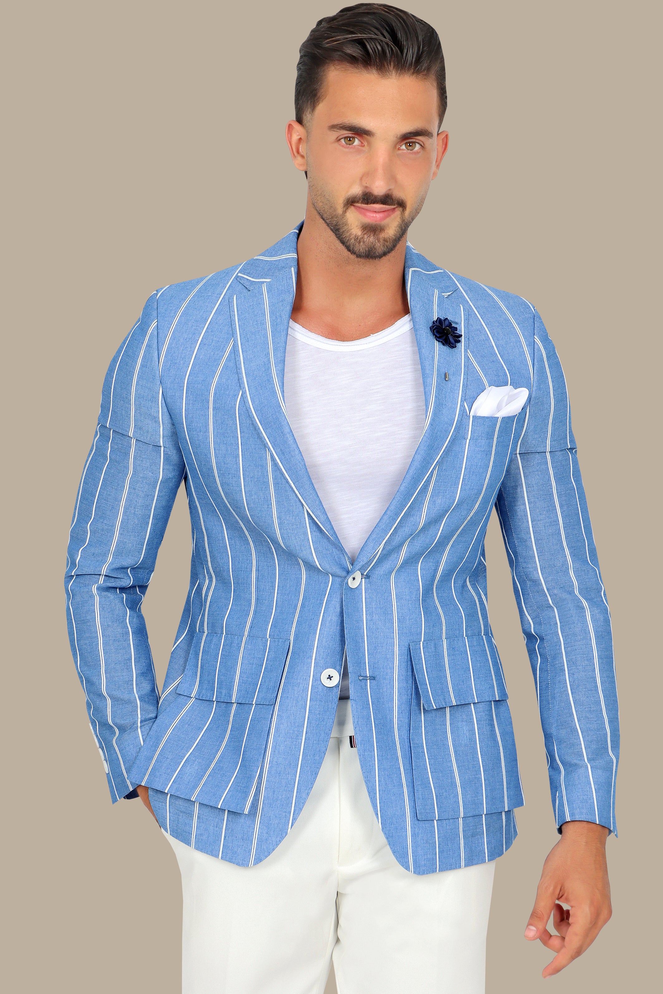 Skyline Stripes: The FV Blazer in Light Blue with Wide Peaks