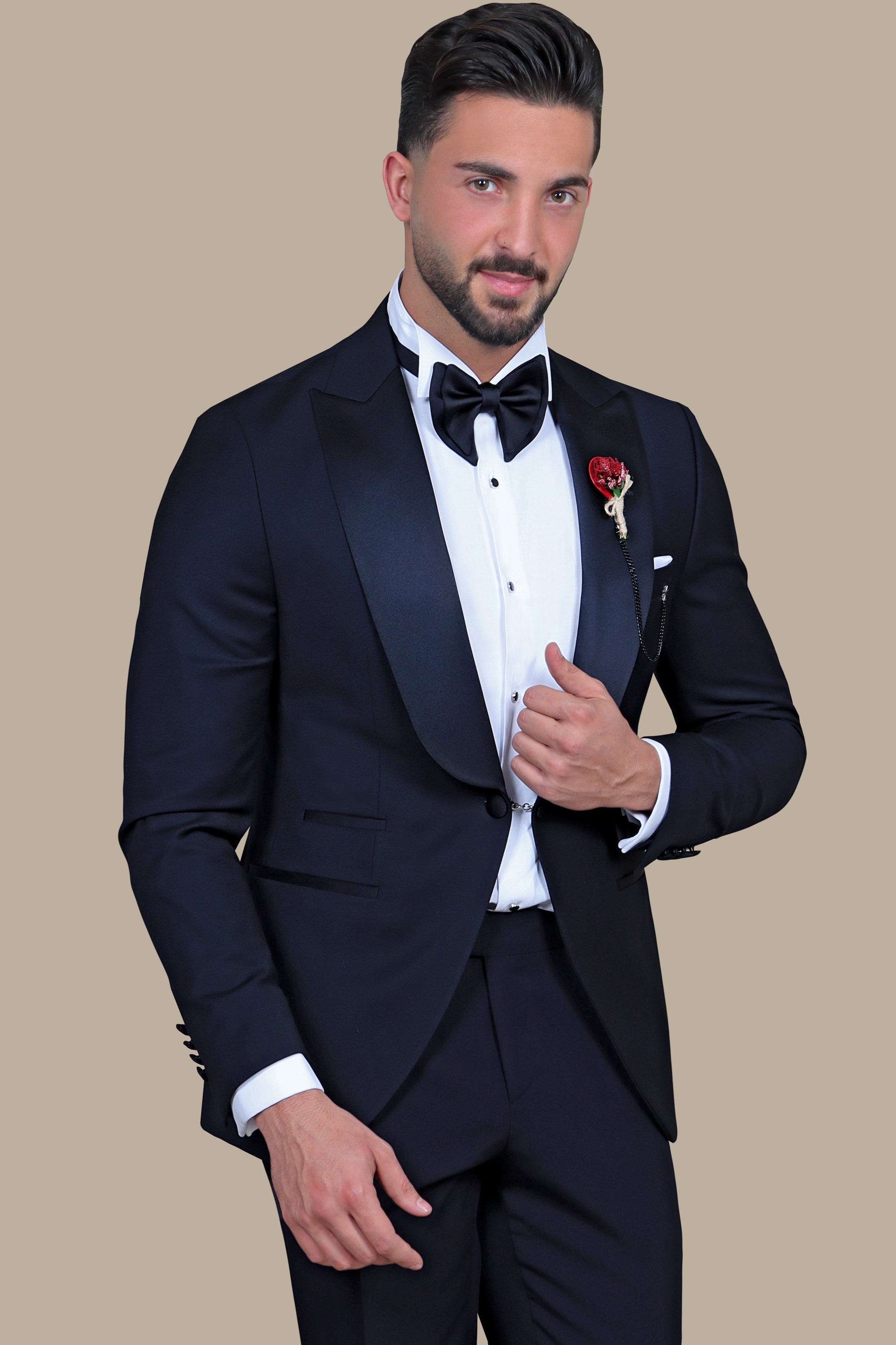 Elegant Navy Wide Peak 3-Piece Tuxedo Ensemble