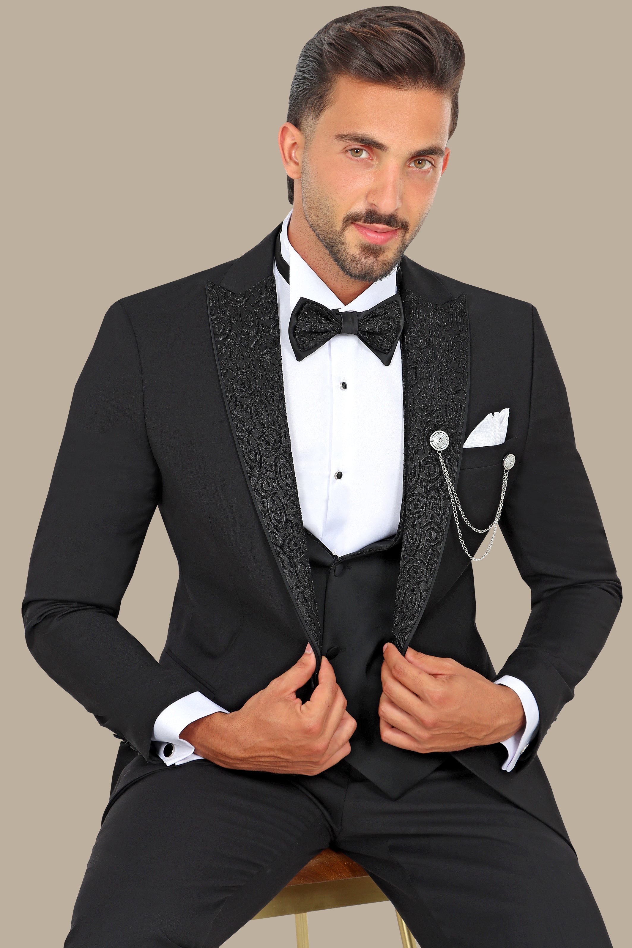 Imperial Noir Elegance: The Black Tuxedo Jacquard Collar 4-Piece Set