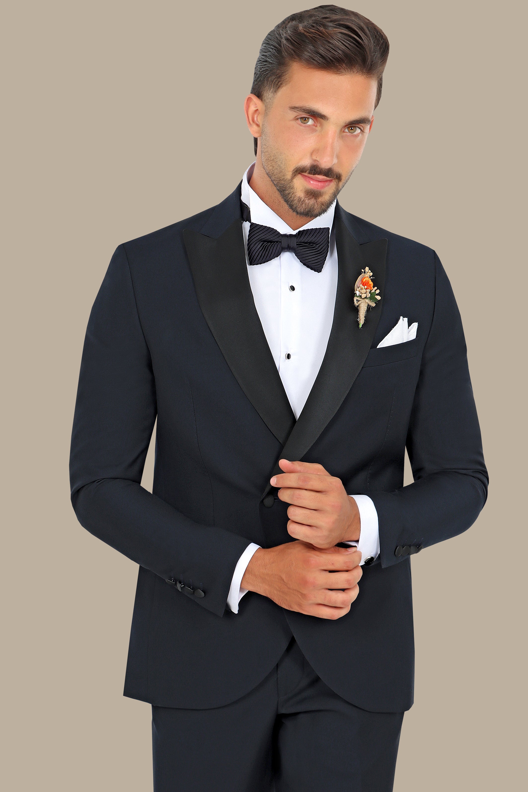 Navy Double-Breasted Peak Lapel Tuxedo