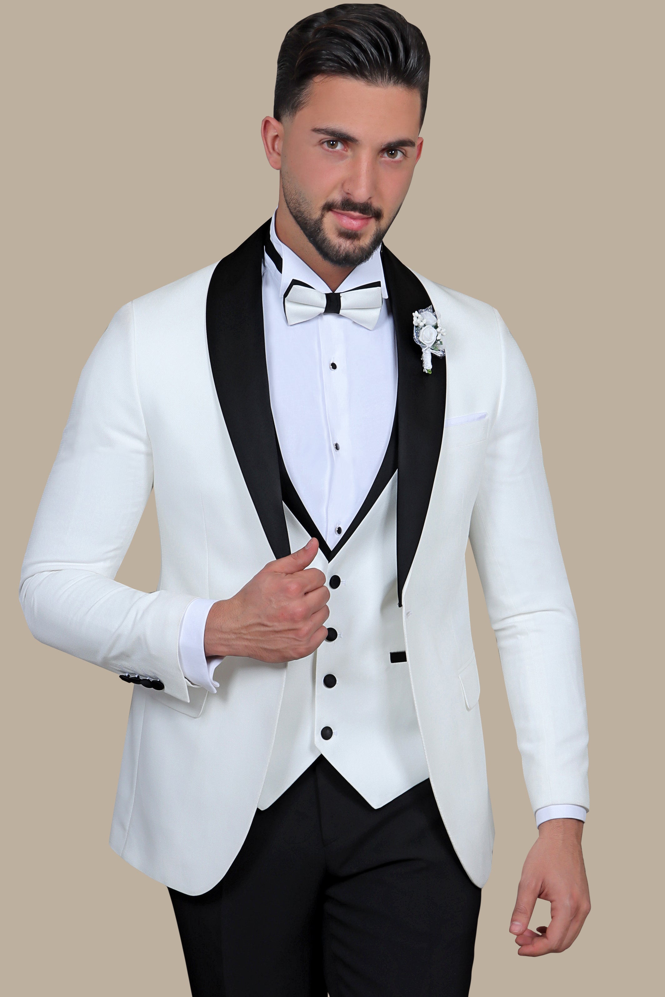 Elegant White Collar 3-Piece Tuxedo Suit