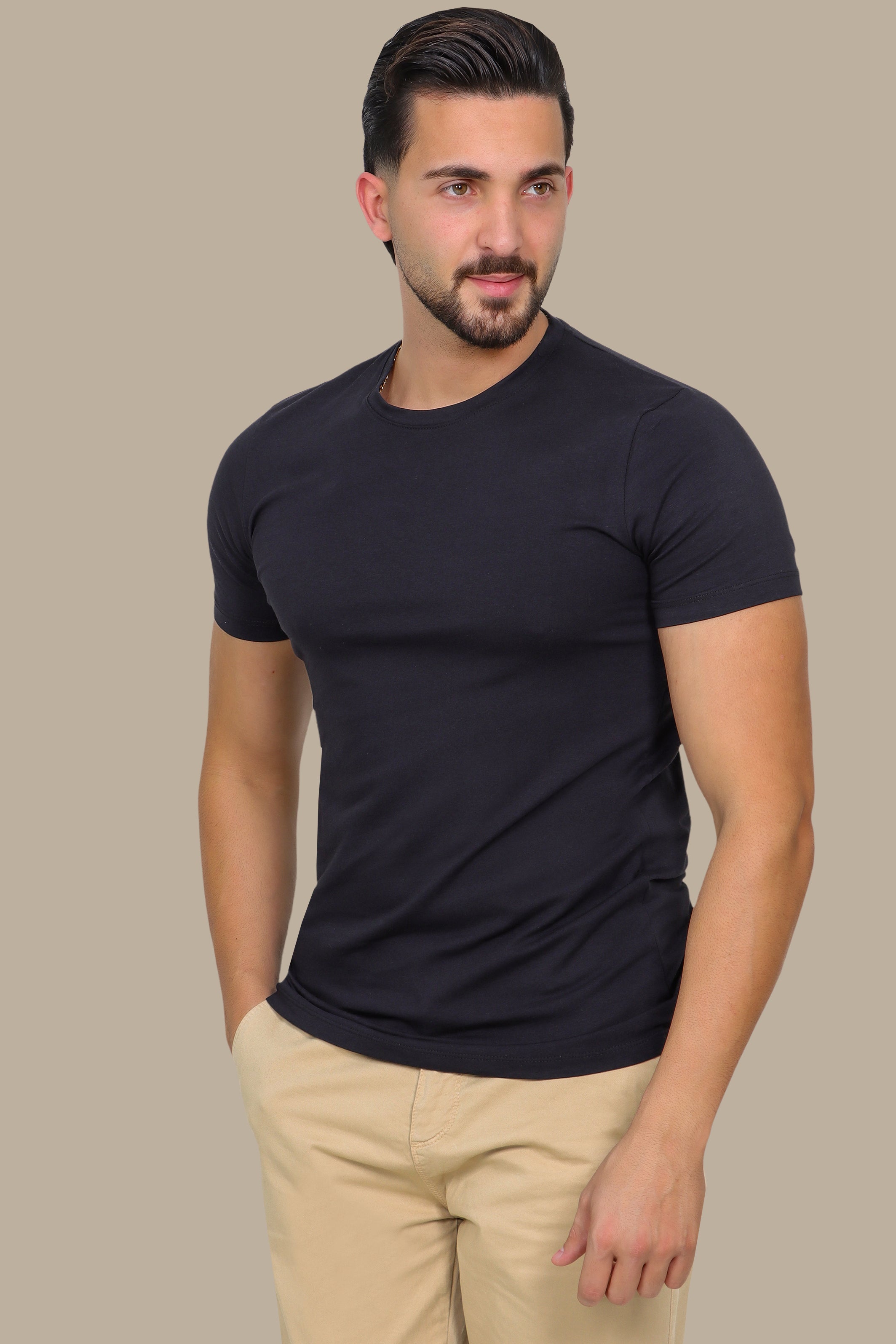 Classic Noir: Black Short Sleeve Basic T-Shirt