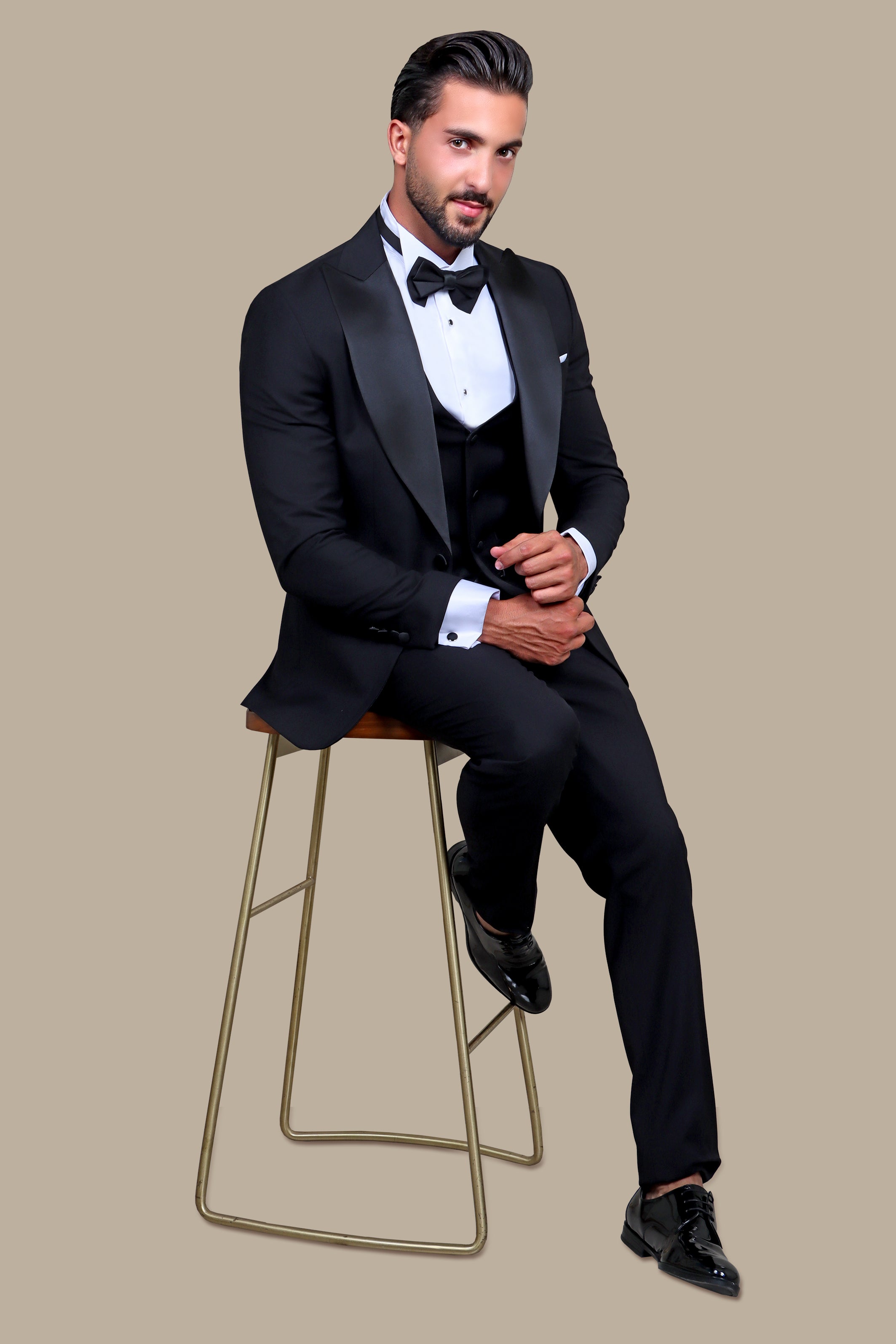 Peak of Elegance: Black 4-Piece Tuxedo Set with Peak Lapels