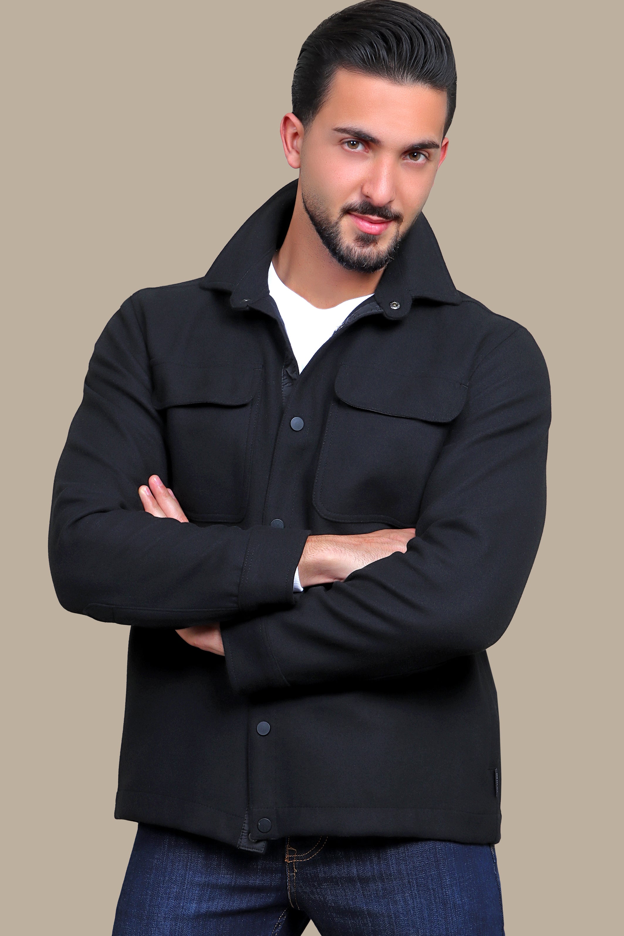 Black Jacket Comfort with Dual Flap Pockets: The Ultimate Style and Utility