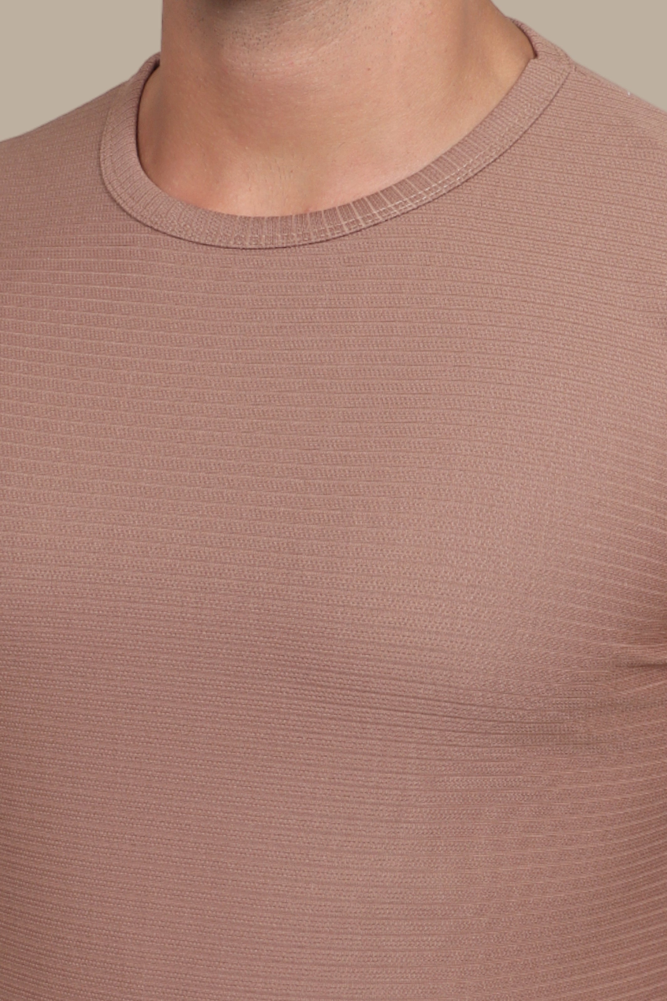 Cozy Brown Ribbed Round Neck Sweater: A Structured Wardrobe Staple