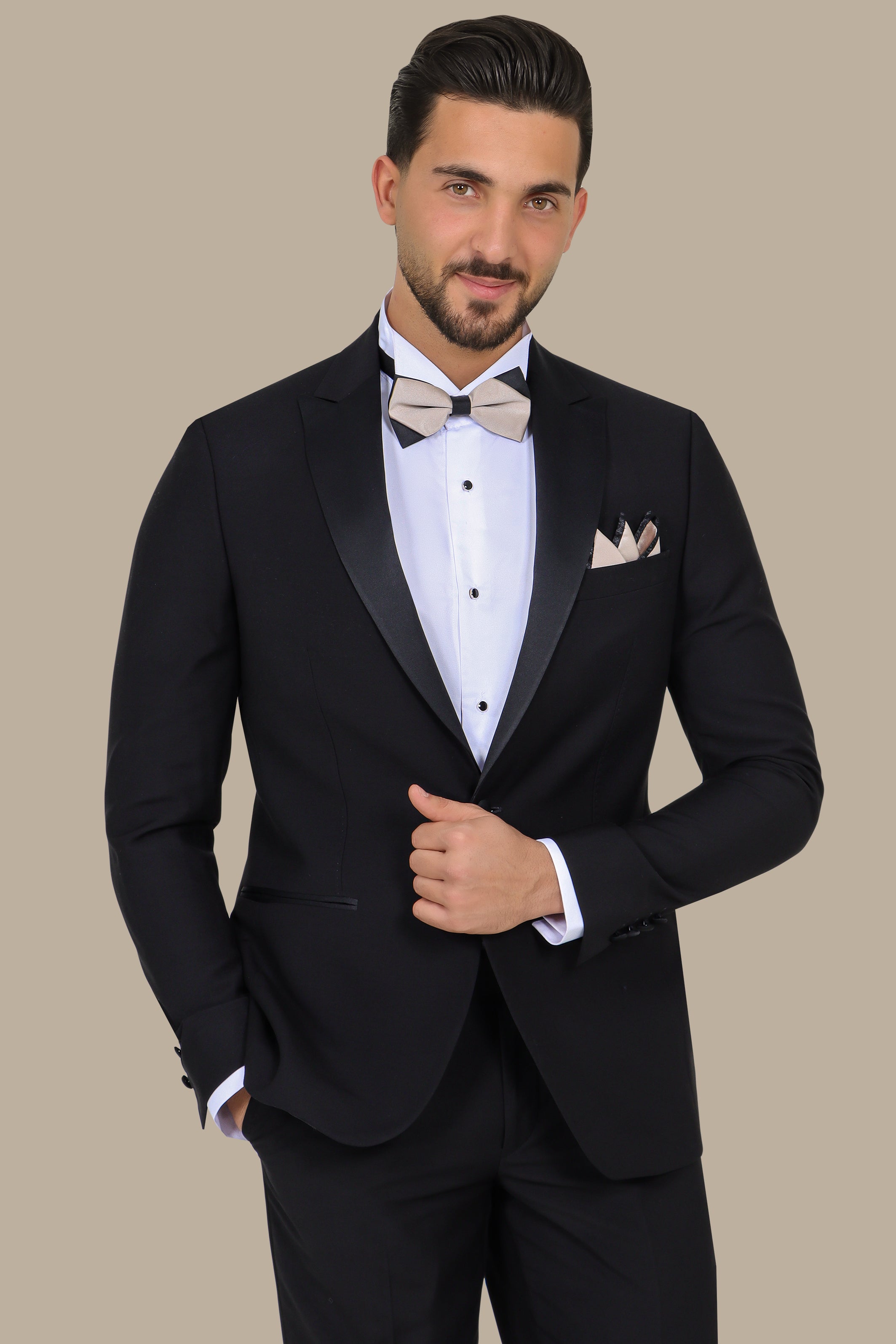 Classic Black Peak Lapel Tuxedo