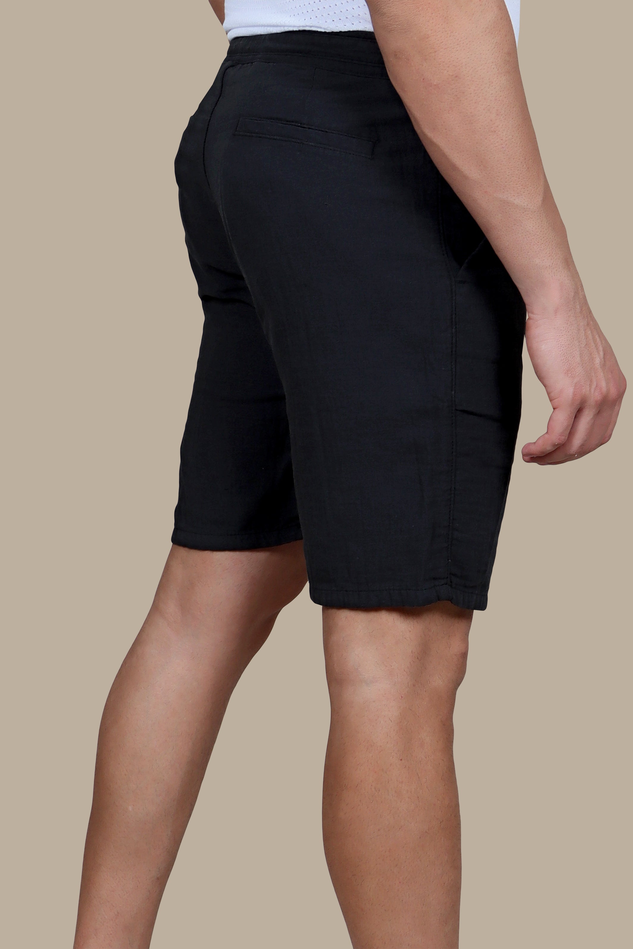 Timeless Chic: Short Linen Basic Black