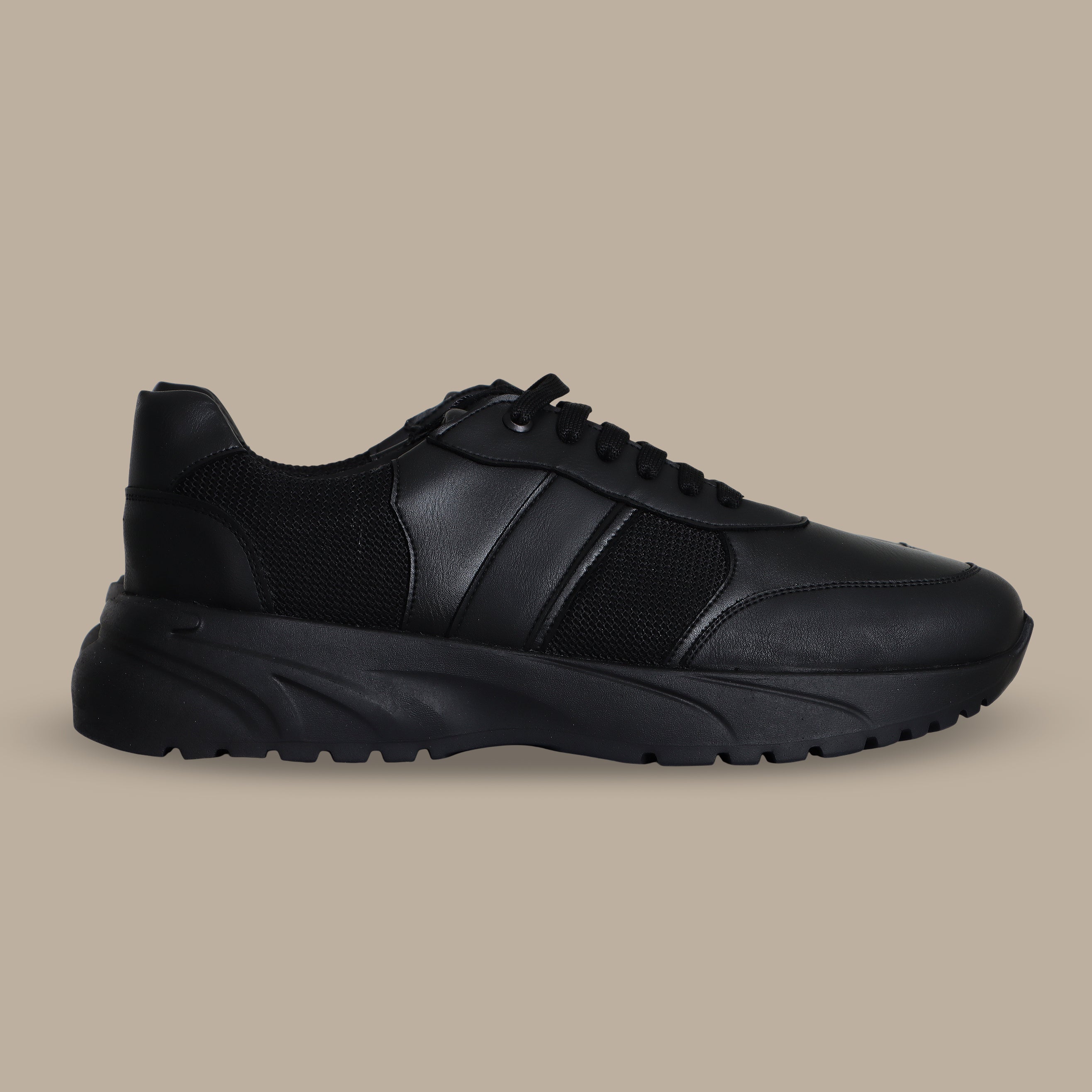 FitFlop Leather Sneakers – Black
