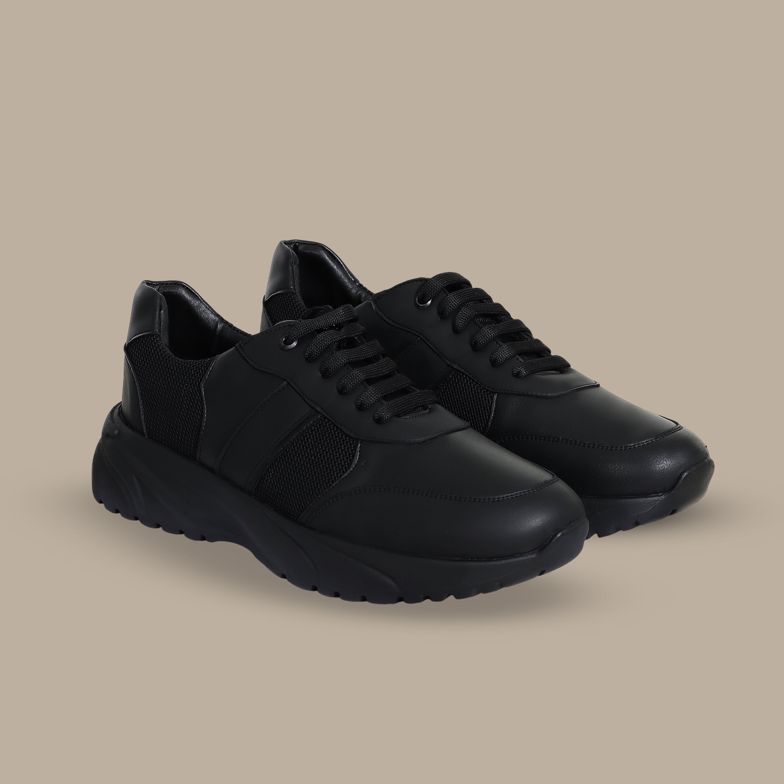 FitFlop Leather Sneakers – Black