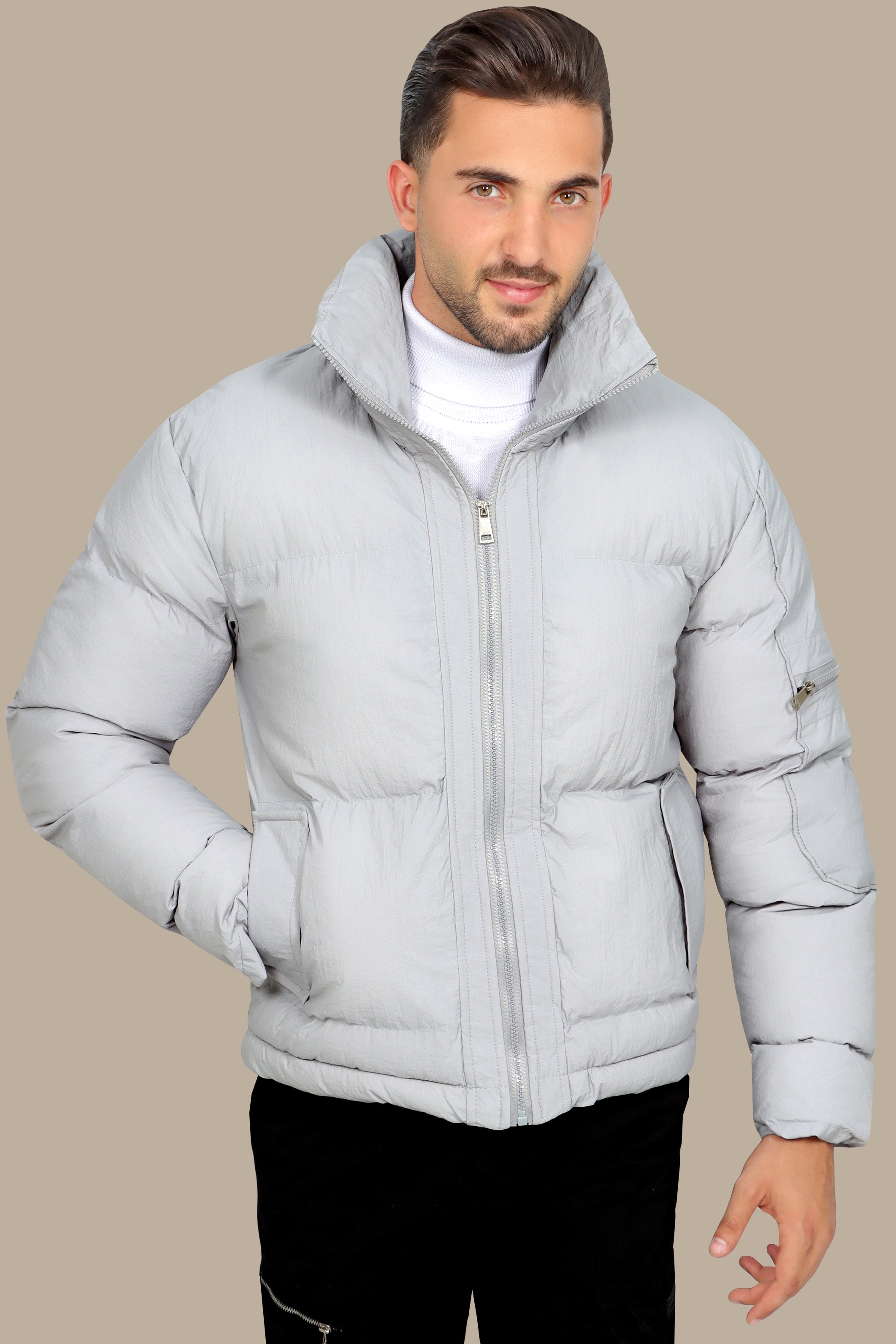 Plain Grey Puffer Jacket – Warm & Versatile