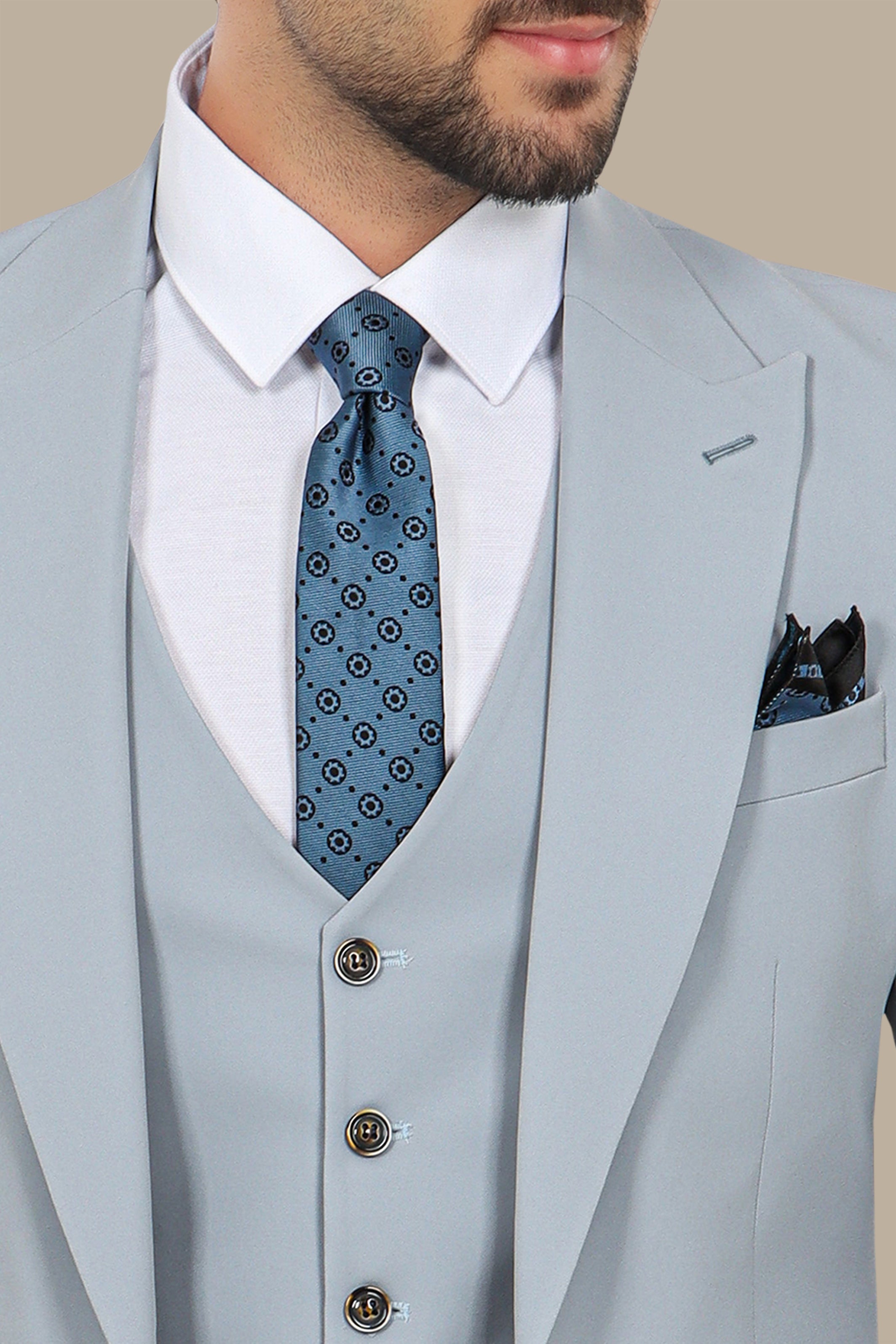 Light Blue 3-Piece Suit: Plain Lycra with Peak Lapel