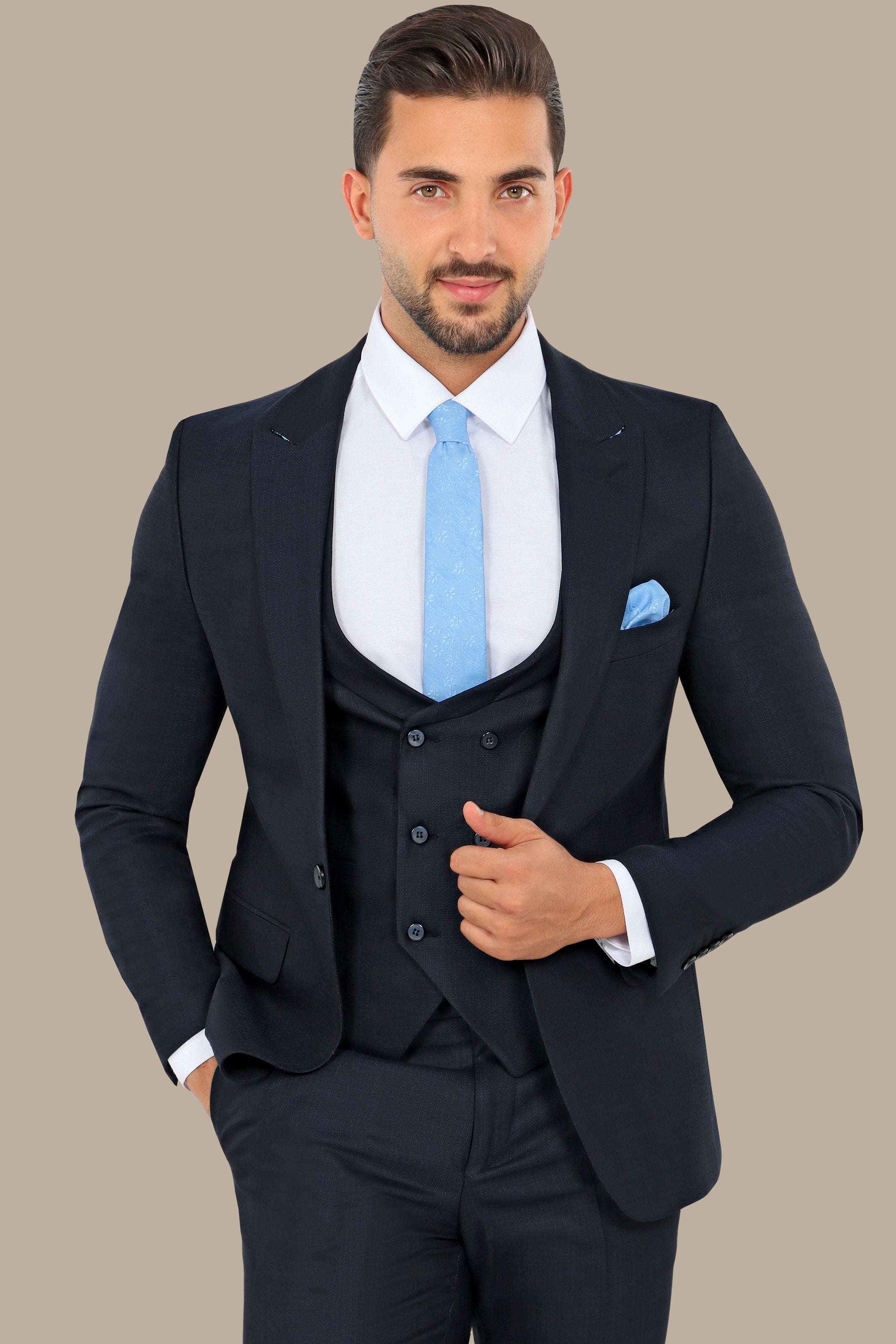 Timeless Structure: 3-Piece Navy Suit with Peak Lapel