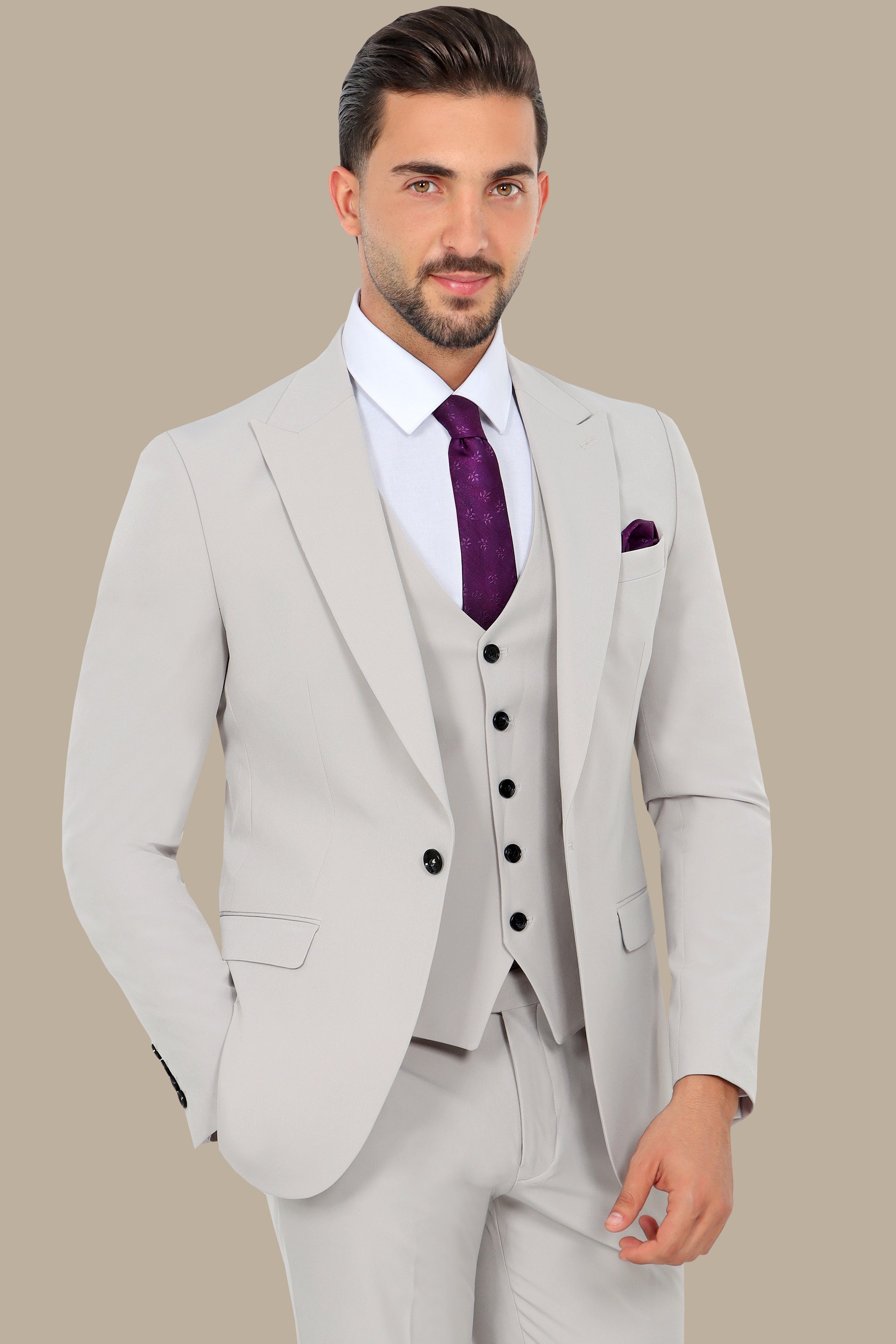 Sleek Comfort: 3-Piece Light Grey Lycra Suit with Peak Lapel