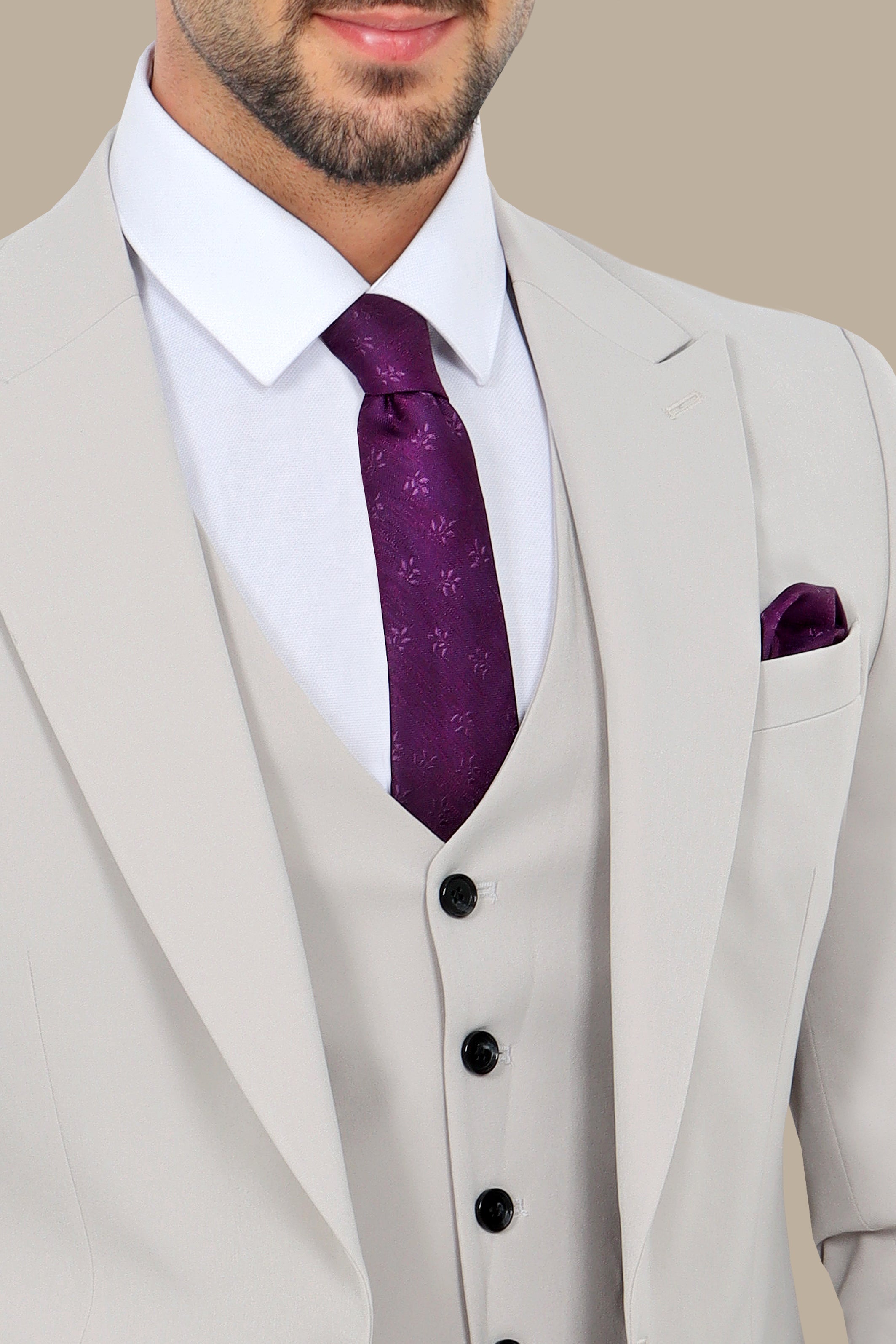 Sleek Comfort: 3-Piece Light Grey Lycra Suit with Peak Lapel