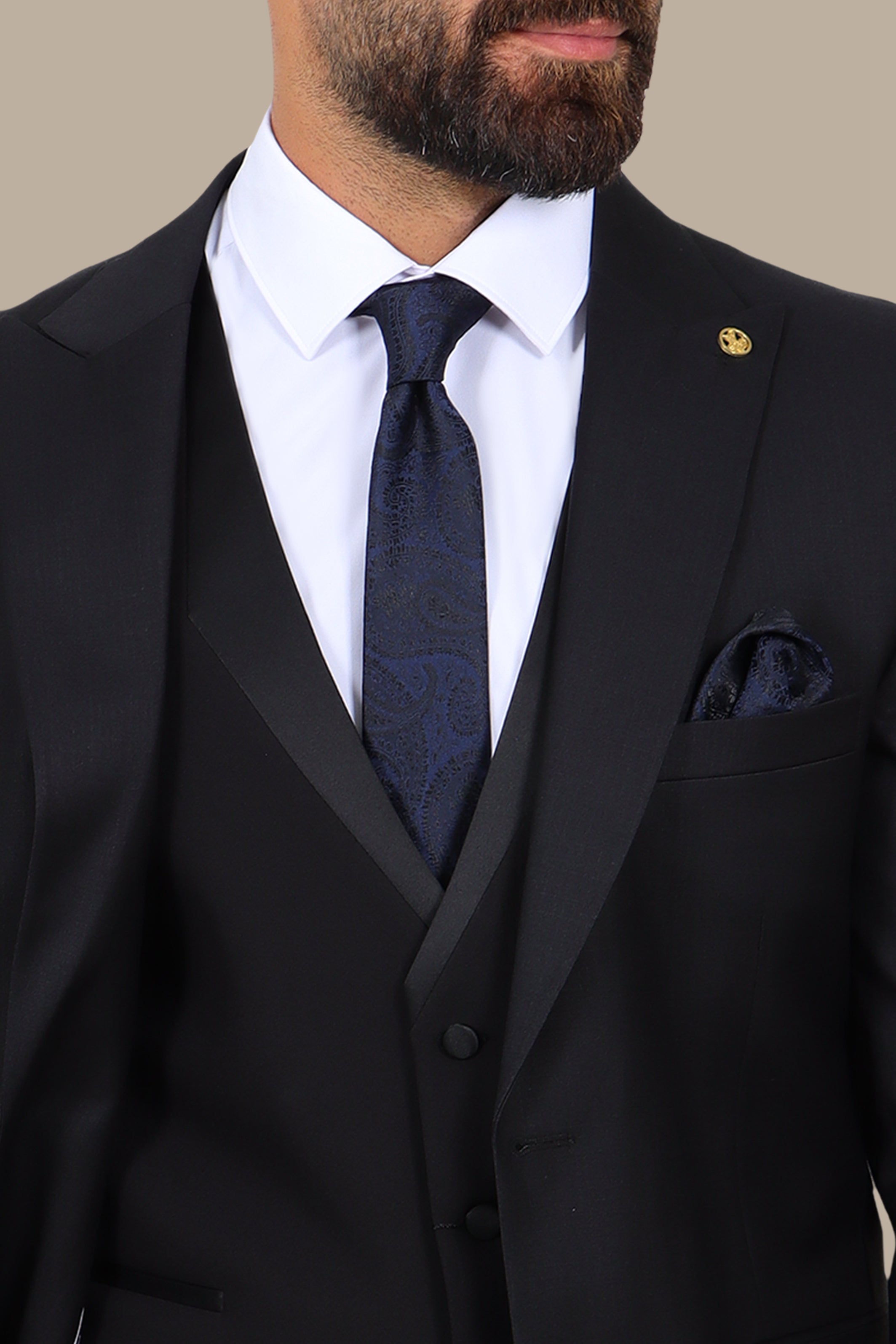 Black 3-Piece Fil à Fil Peak Lapel Suit
