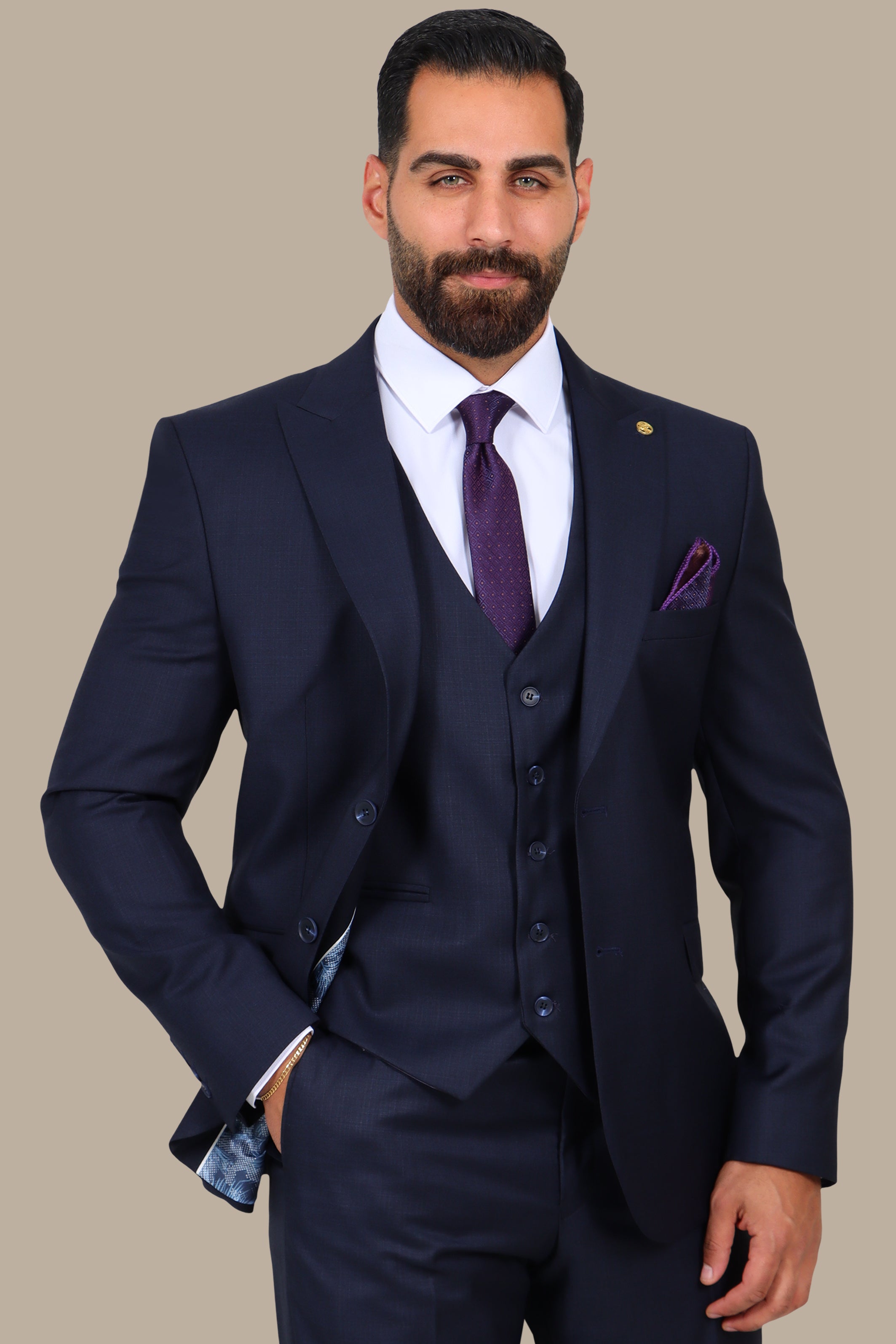Dark Navy 3-Piece Fil à Fil Peak Lapel Suit