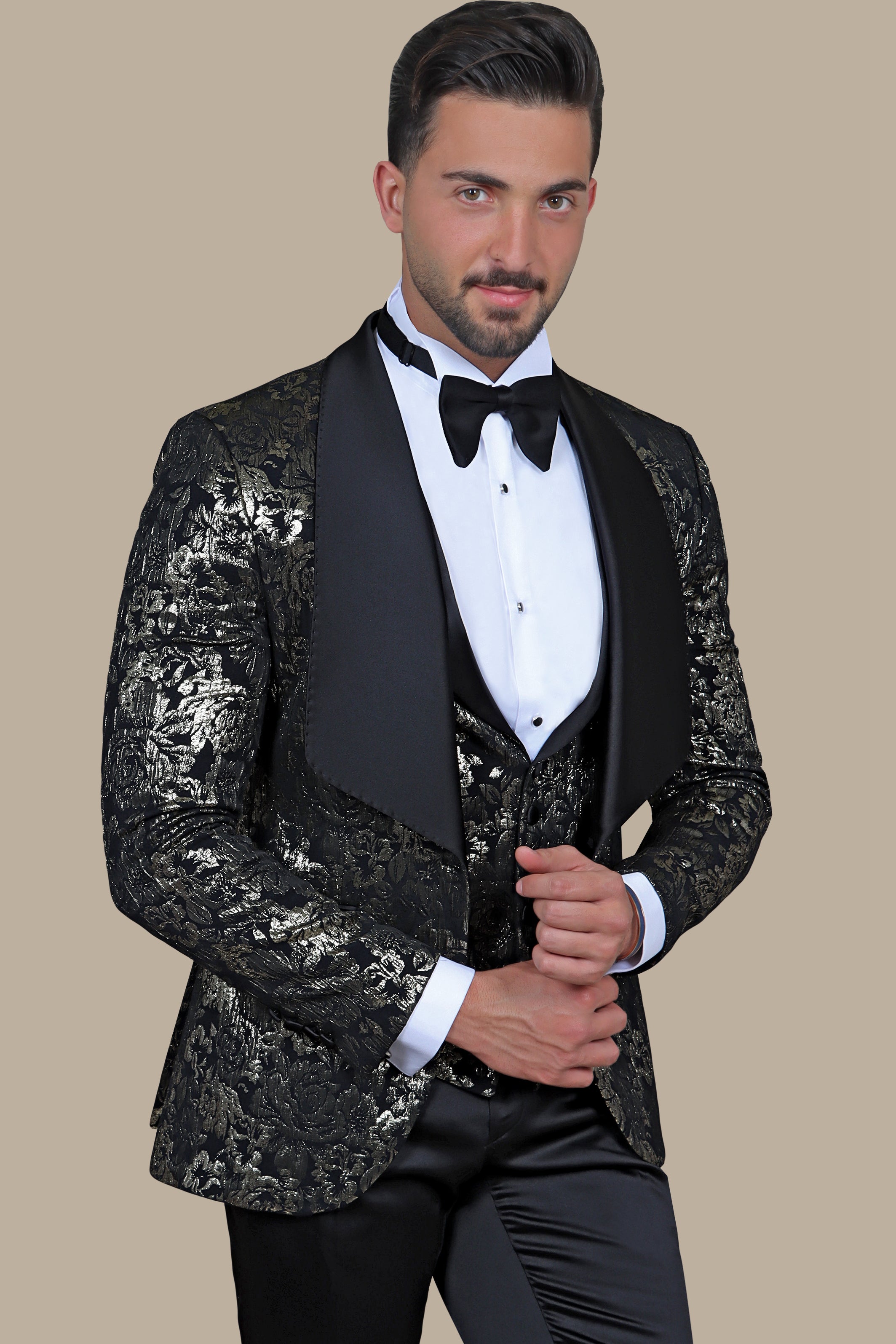 4 Pieces Gold Jacquard Tuxedo with Wide Col Chale