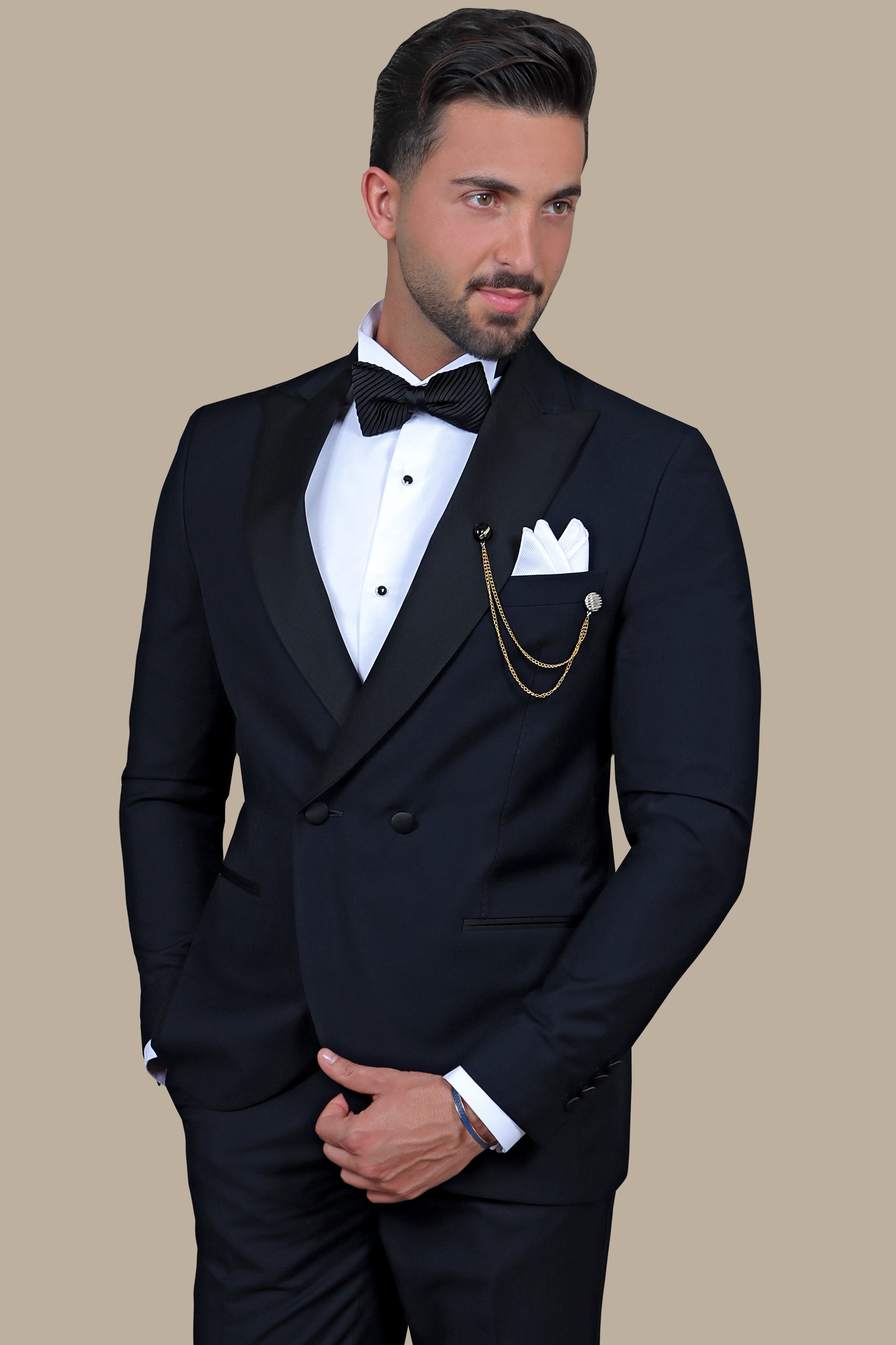 Navy Double-Breasted Peak Lapel Tuxedo