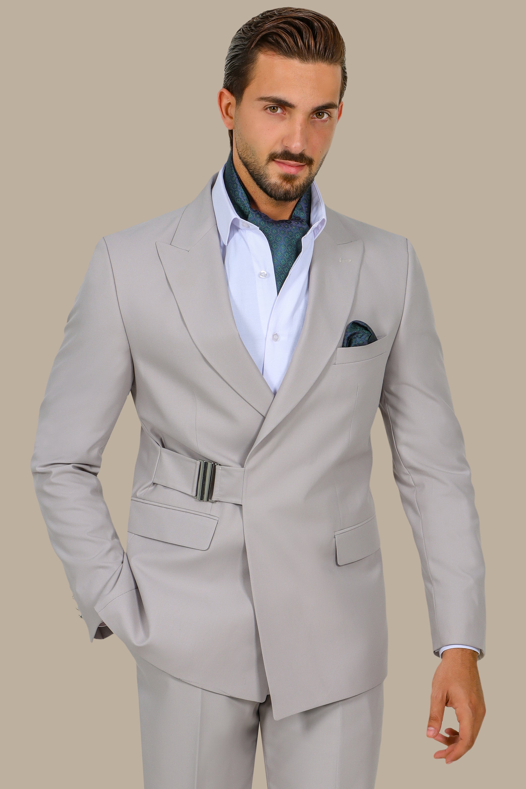 Beige Peak Lapel Suit with Side Buckle