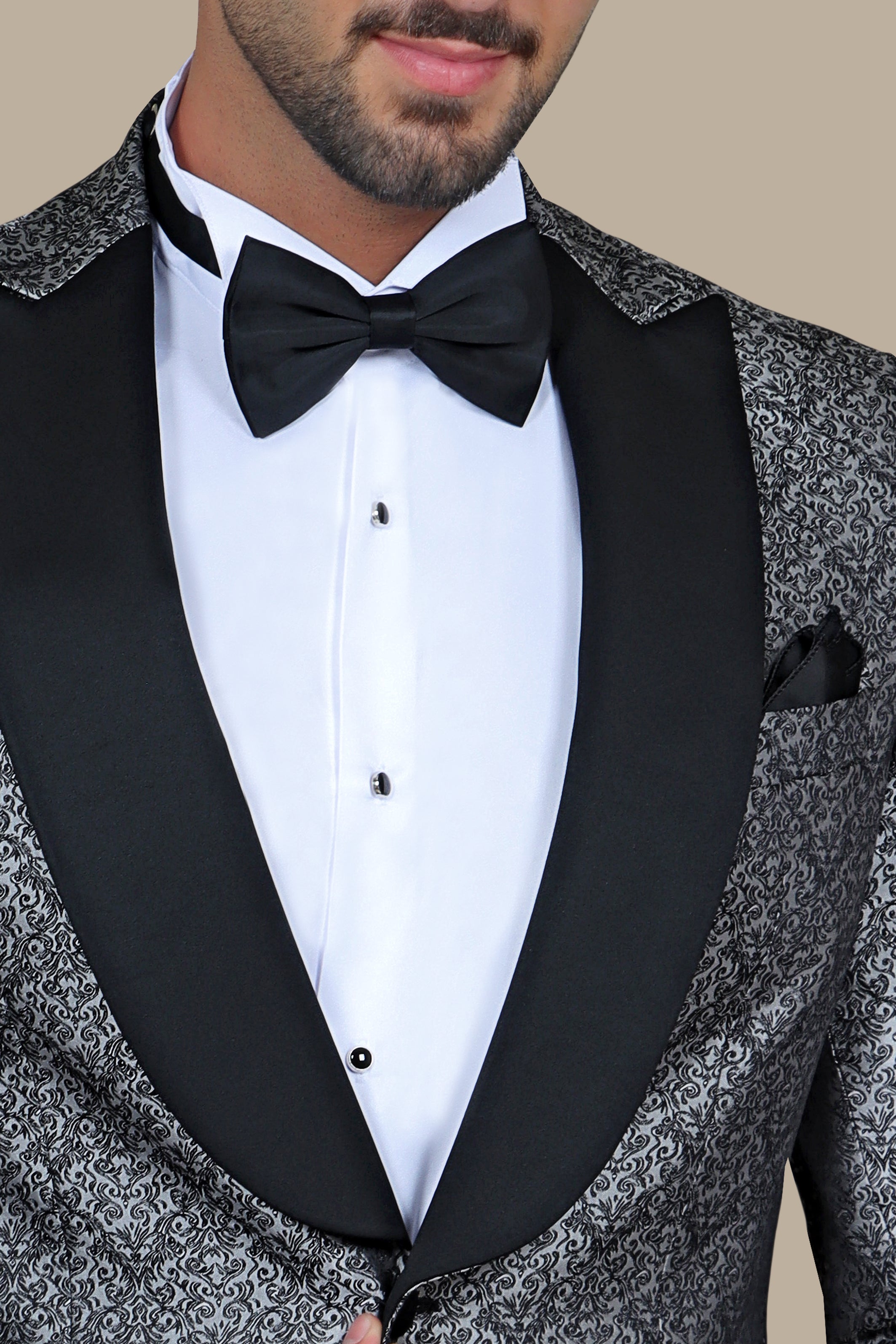 Silver Stylings: Tuxedo Leaves Print Curved Peak