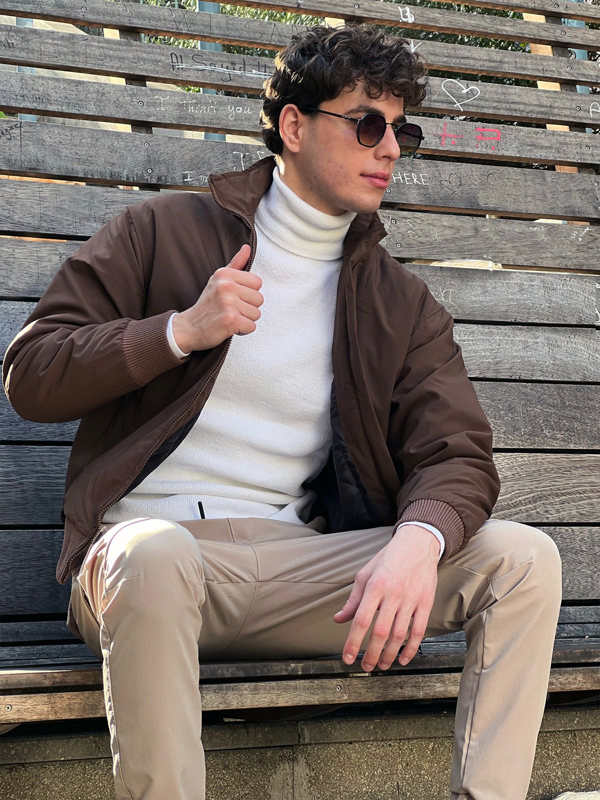 Oversized Short-Cut Jacket Brown