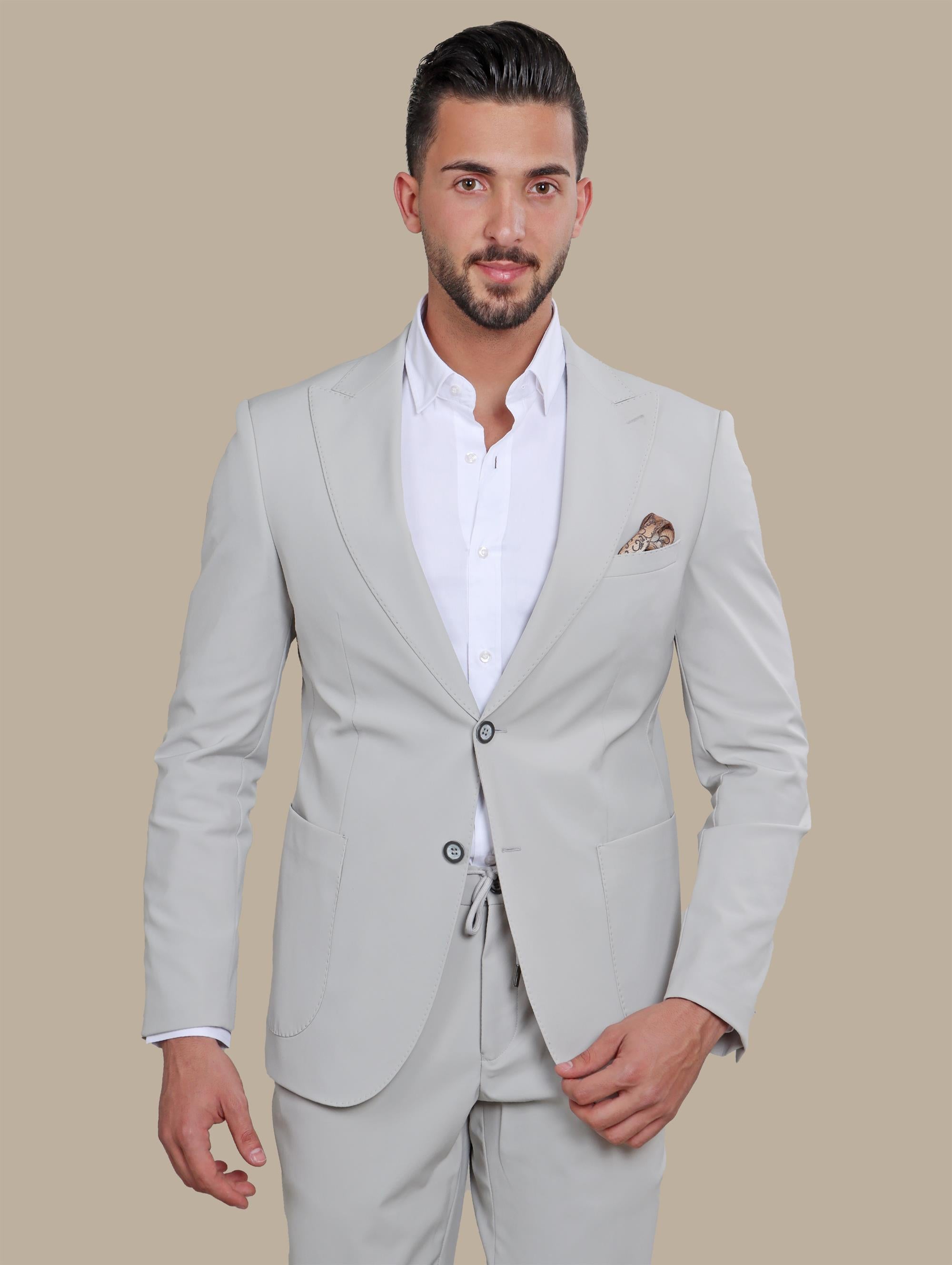 Travel Suit Peak Lapel | Light Grey