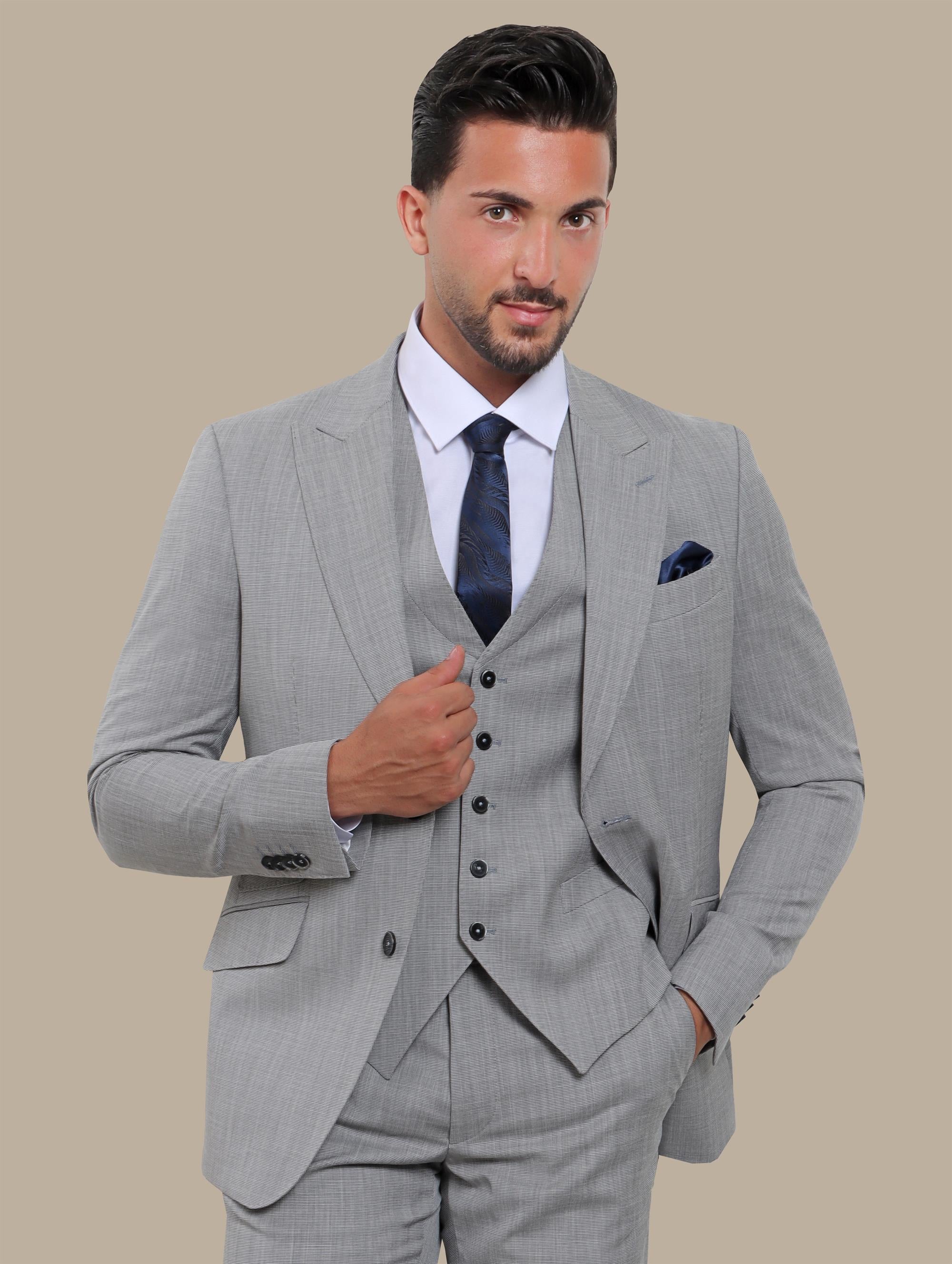 Grey Peak Lapel Fila Fil Lycra 3-Piece Suit