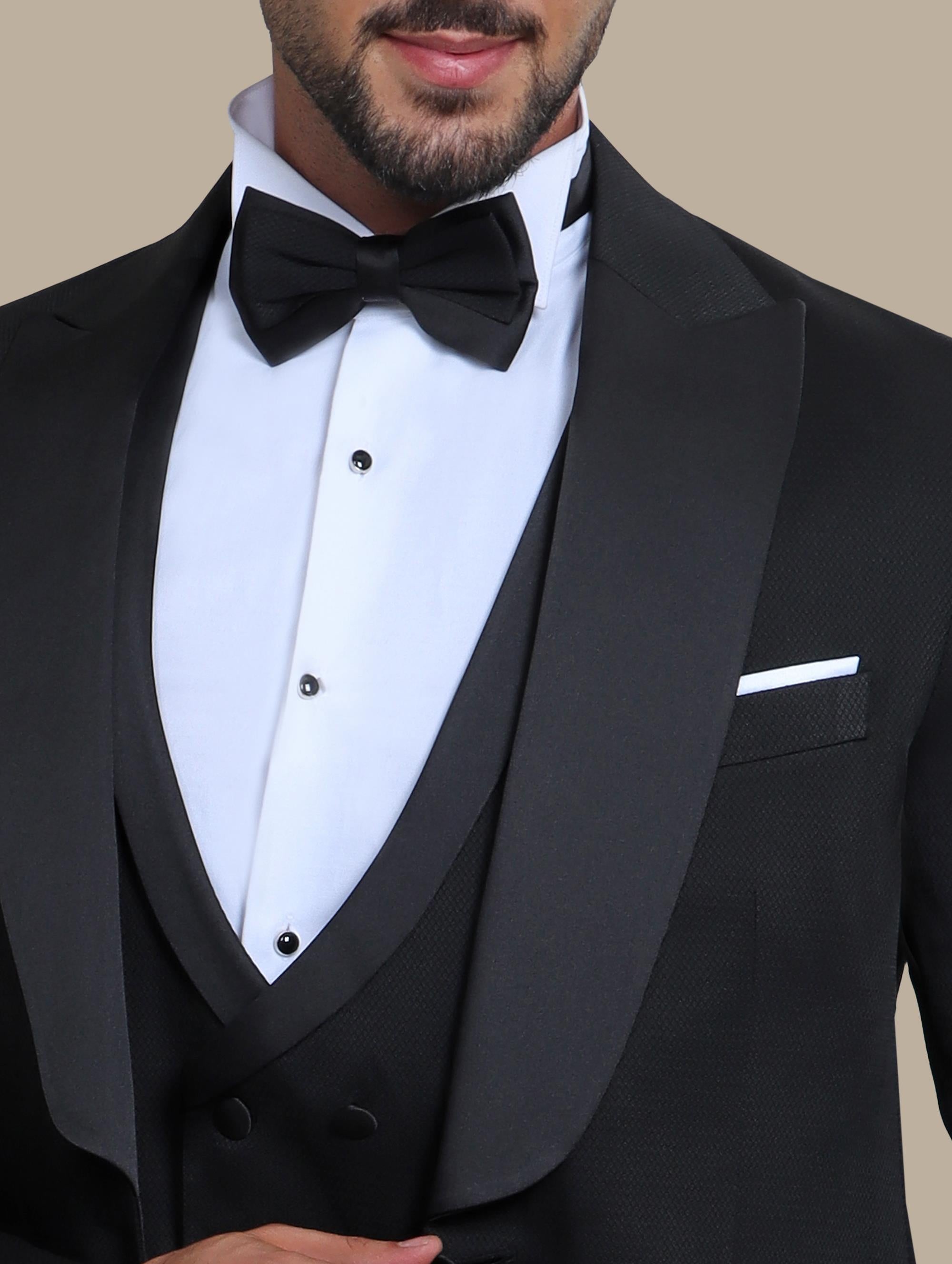 Black Structure Wide Peak 4-Piece Tuxedo