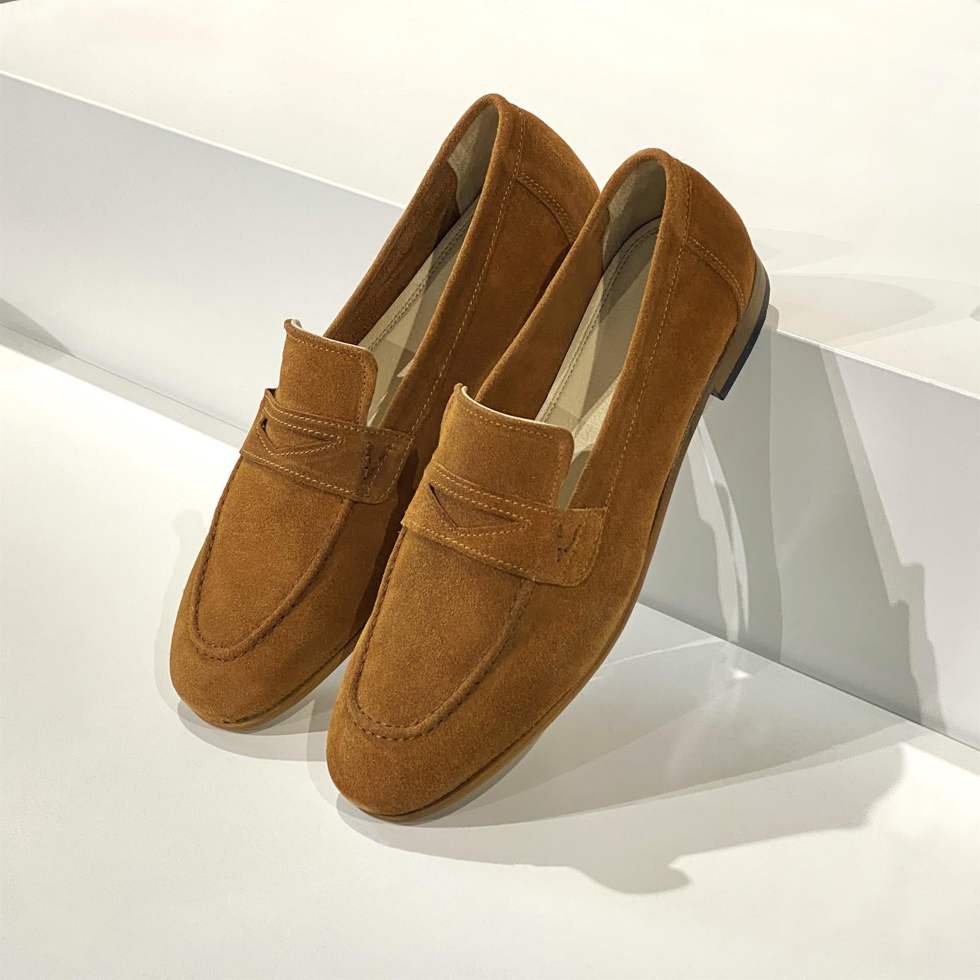 Havan Basic Suede Loafers