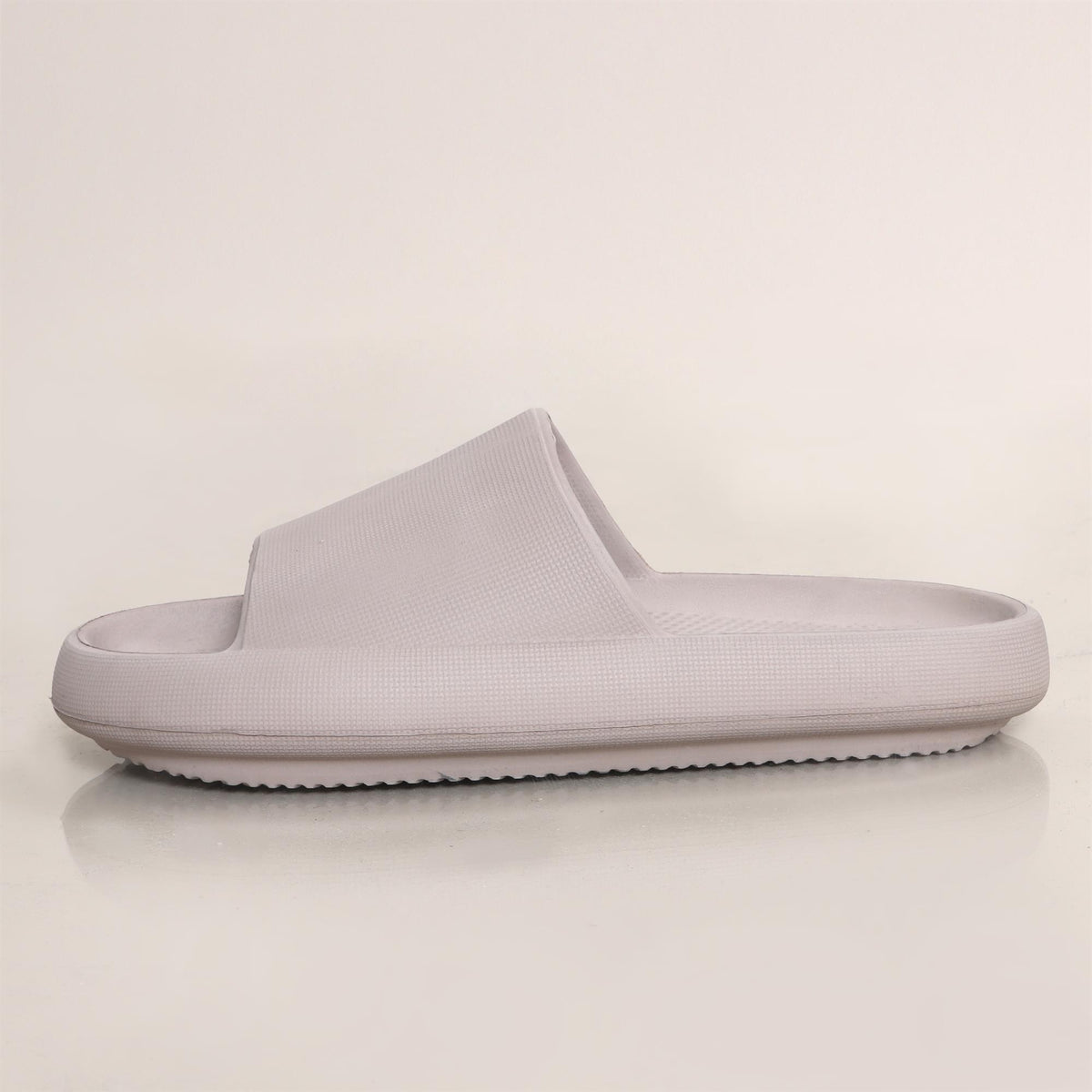 Basic Beige Rubber Slippers