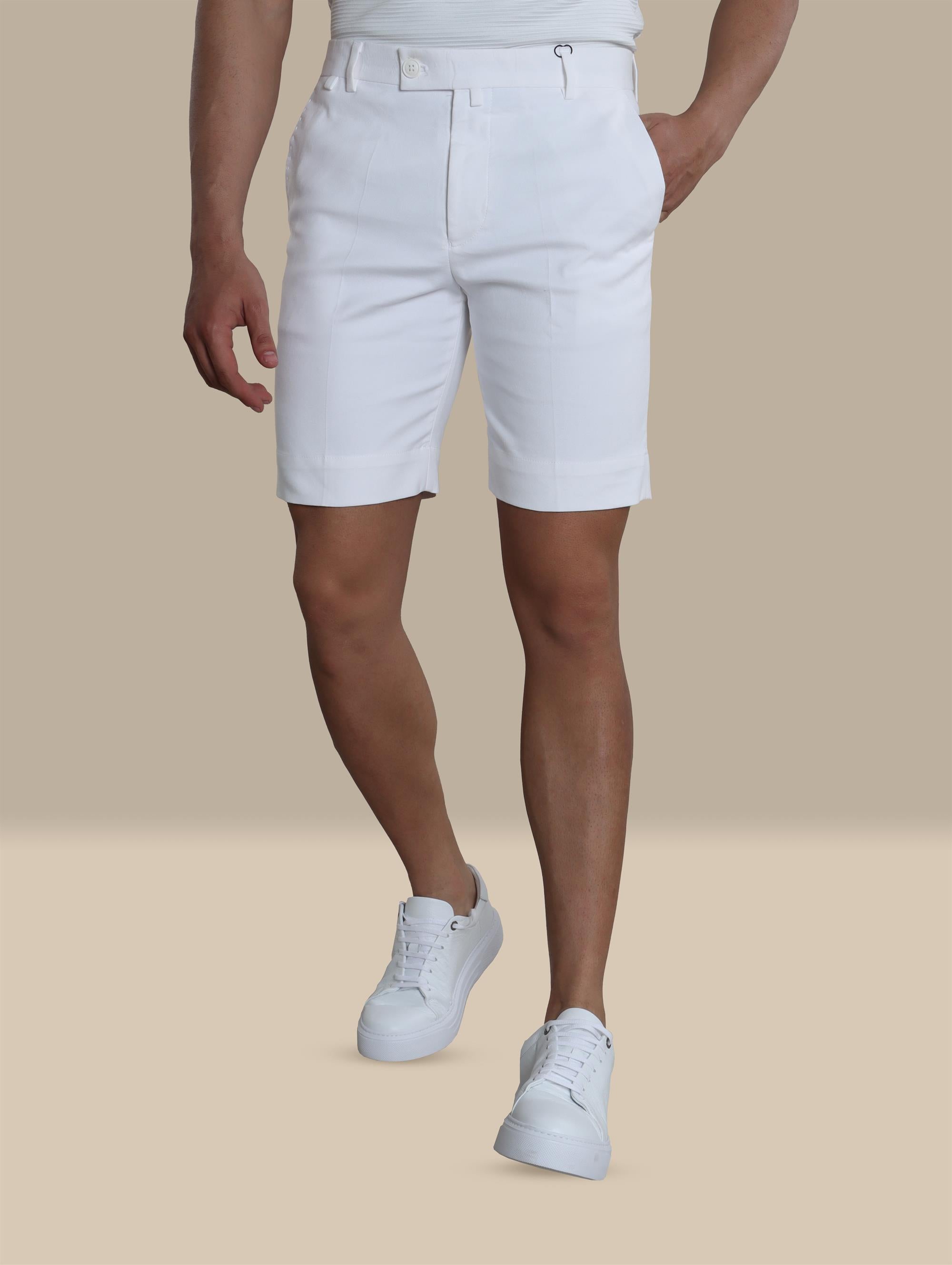 Short Basic Classic | White