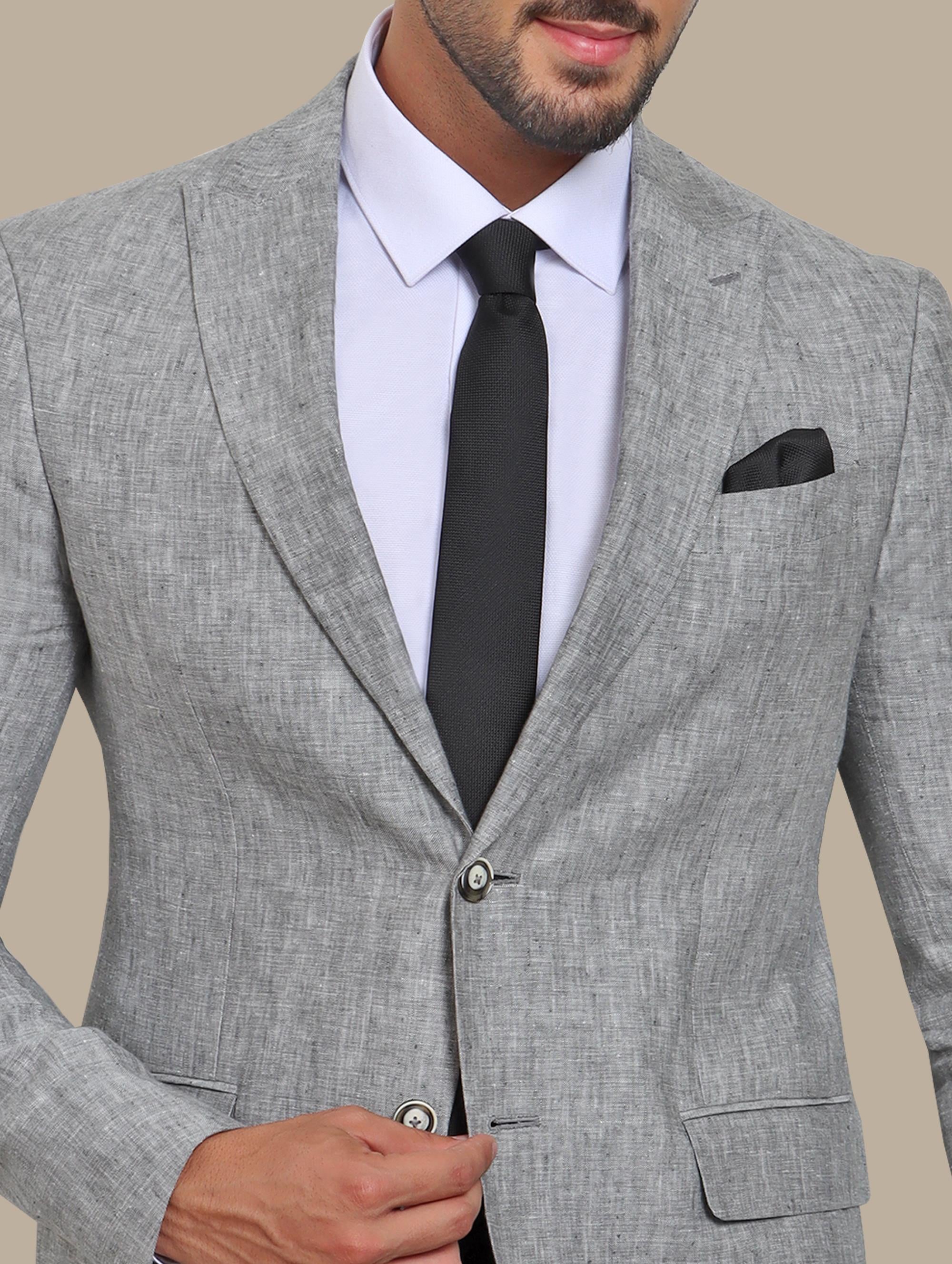 Chic Simplicity: Light Grey Linen Blazer