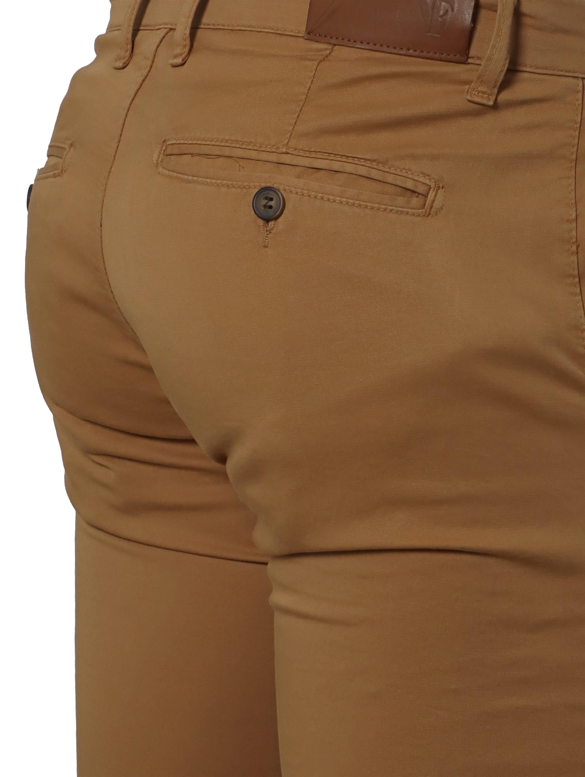 Camel Slim Fit Chinos: Modern Elegance